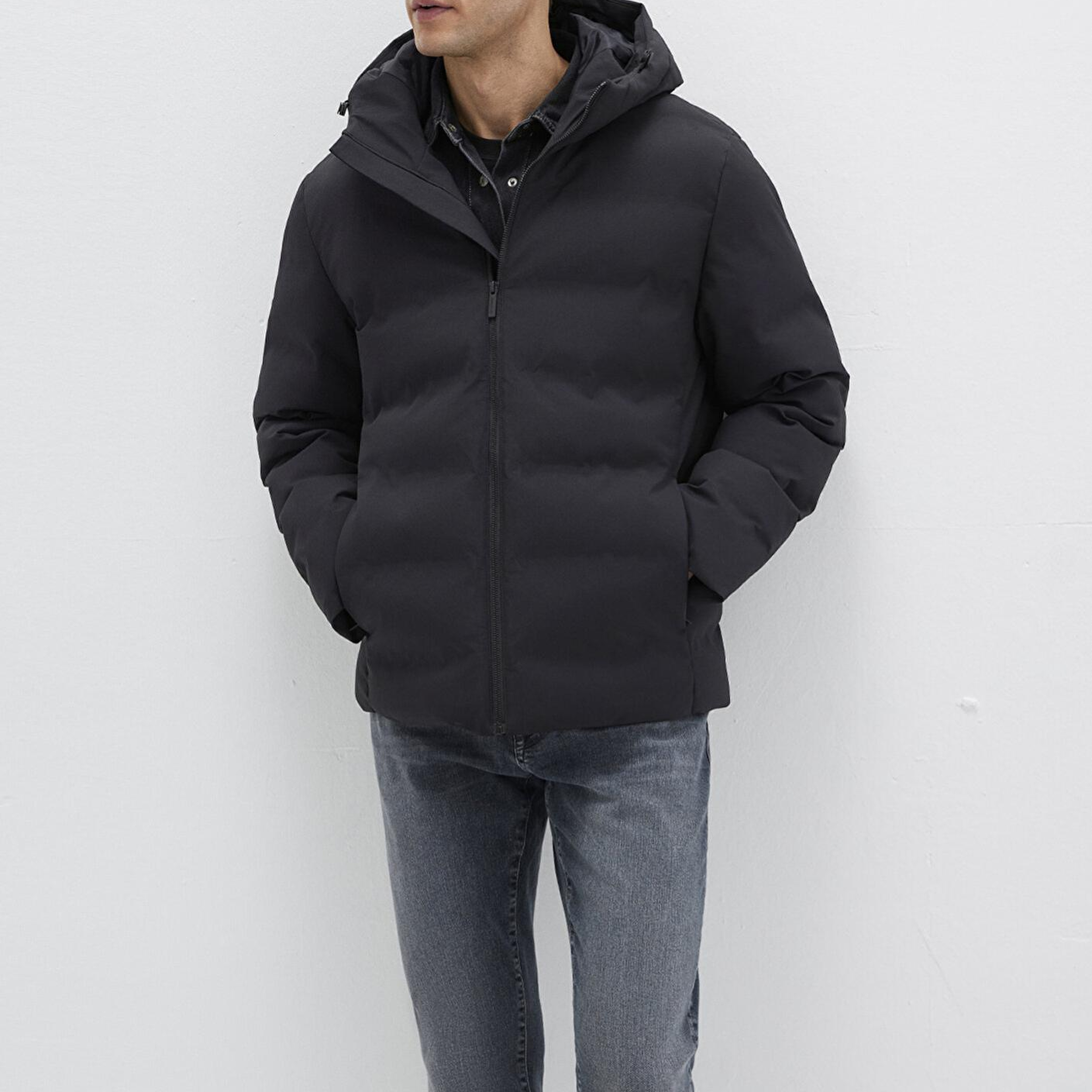 Mavi Kapüşonlu Siyah Şişme Mont 0110652-71379