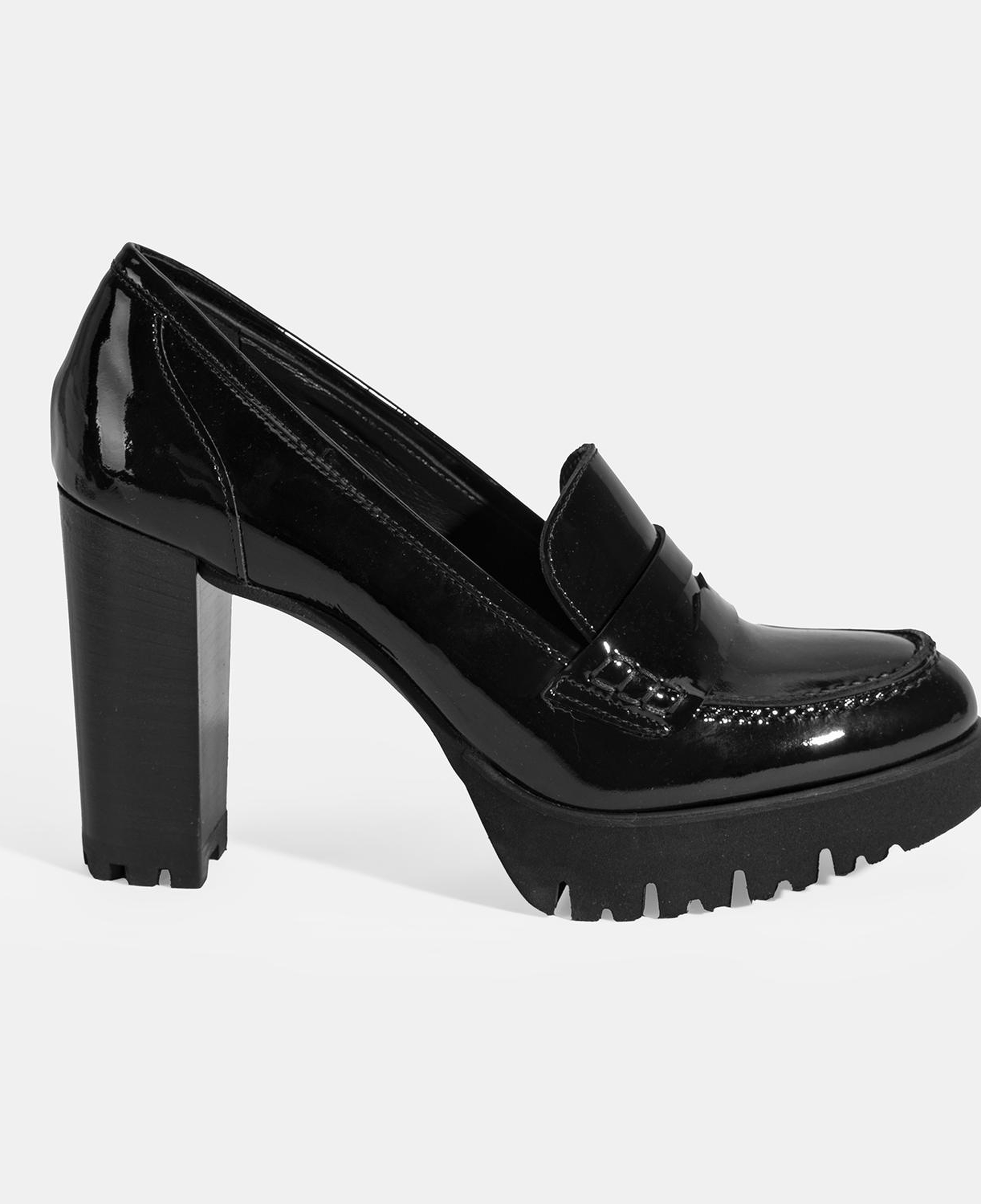 Luca Grossi Kadın Siyah Topuklu Rugan Klasik Ayakkabı