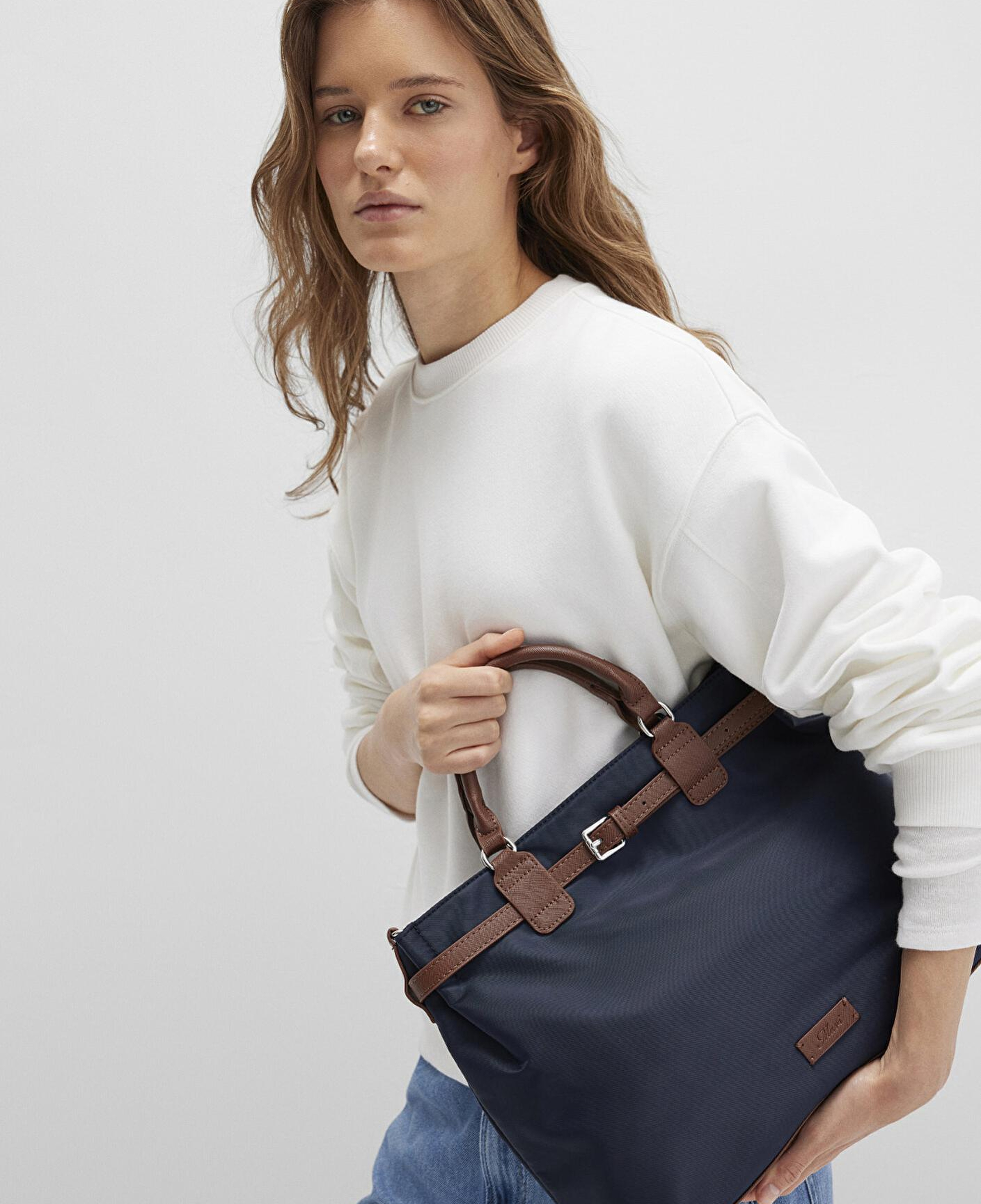 Mavi Lacivert Omuz Çantası 1913476-30717