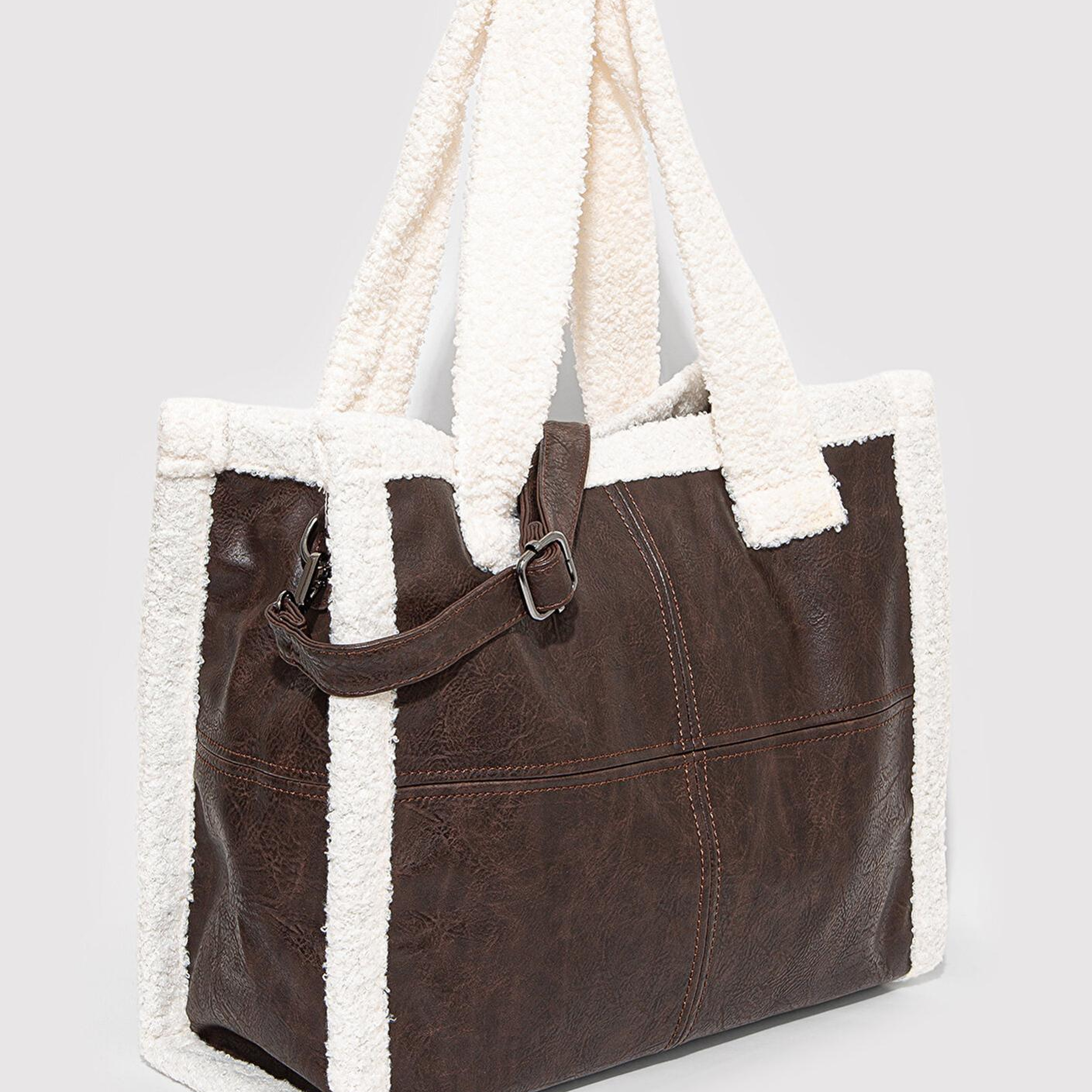 Mavi Sherpa Detaylı Suni Deri Kahverengi Çanta 1911682-70221