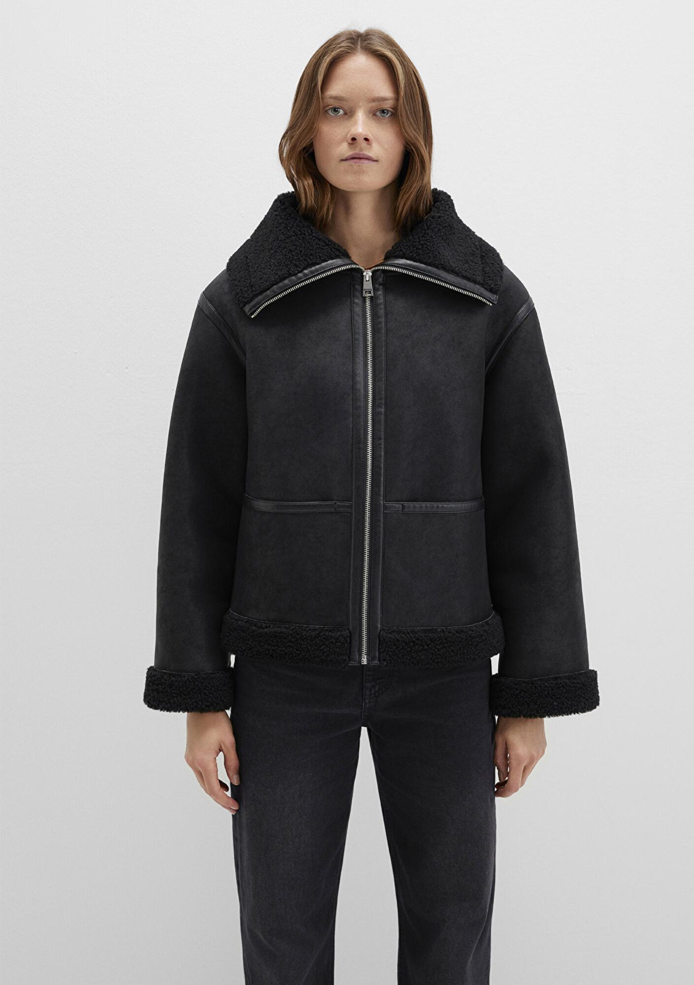 Mavi Suni Kürk Detaylı Siyah Suni Deri Ceket Oversize / Geniş Kesim 1110718-900