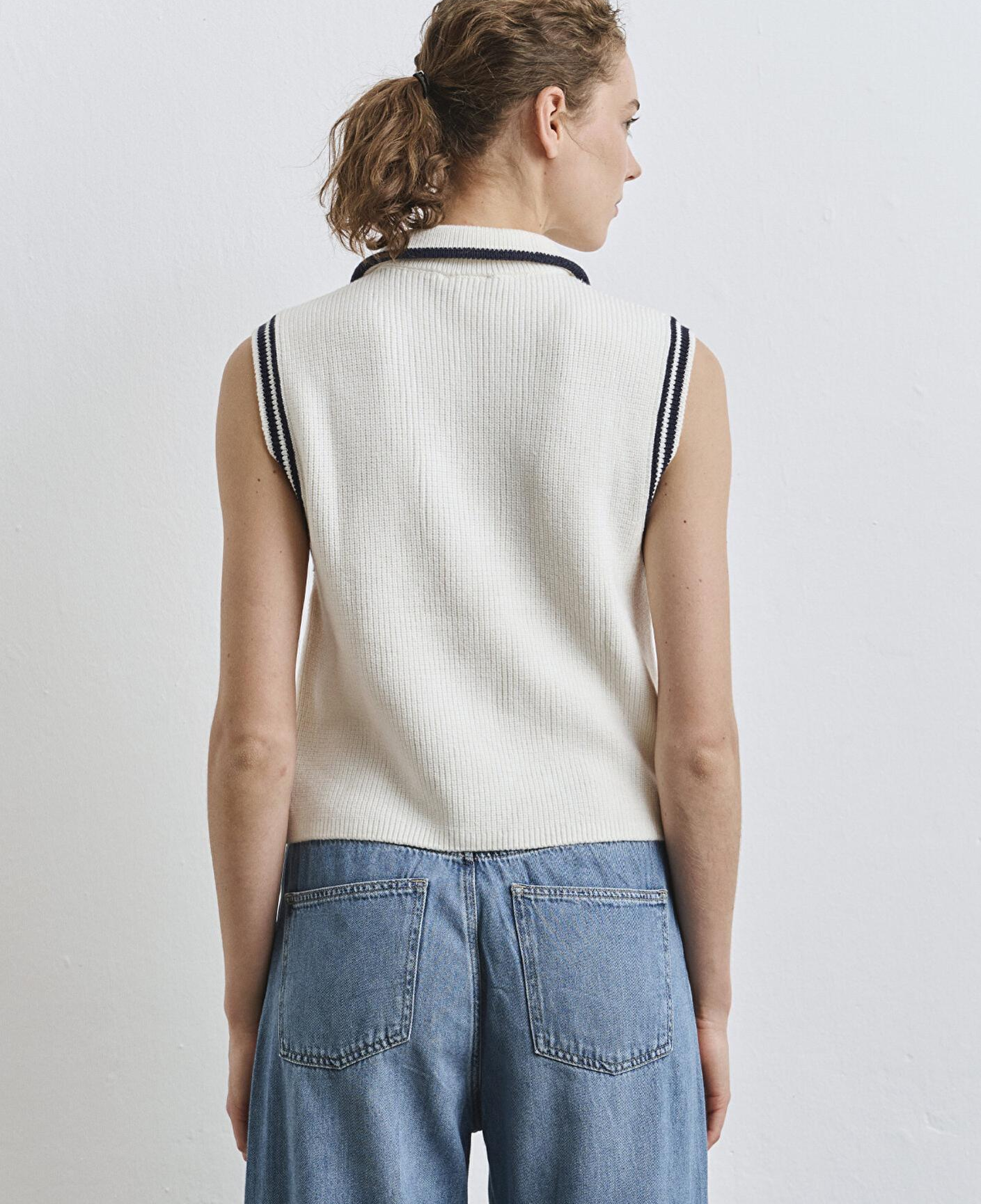 Mavi Yarı Fermuarlı Ekru Süveter Slim Fit / Dar Kesim 1710698-70057