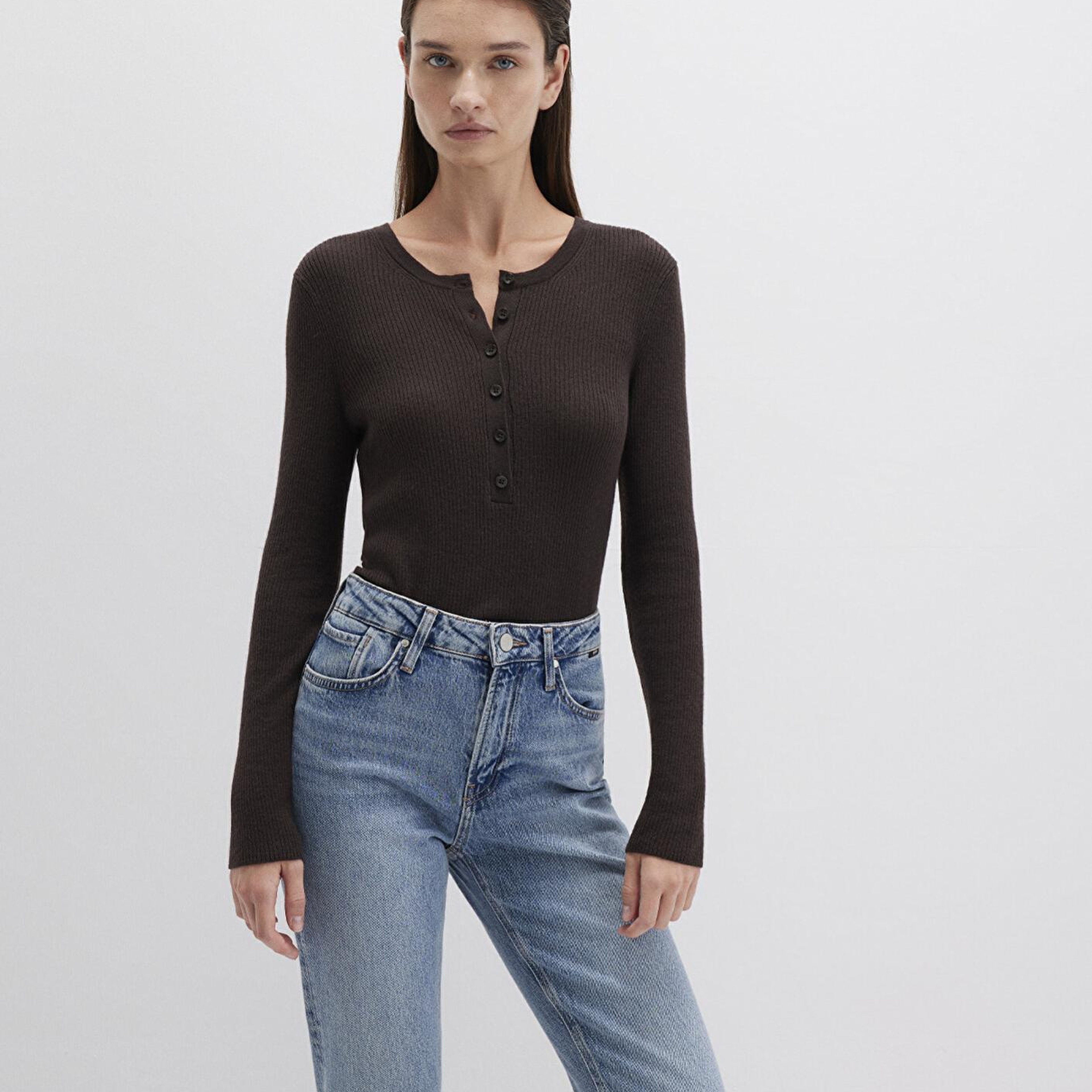 Mavi Yün Karışımlı Düğme Detaylı Kahverengi Kazak Fitted / Vücuda Oturan Kesim 1710730-90704