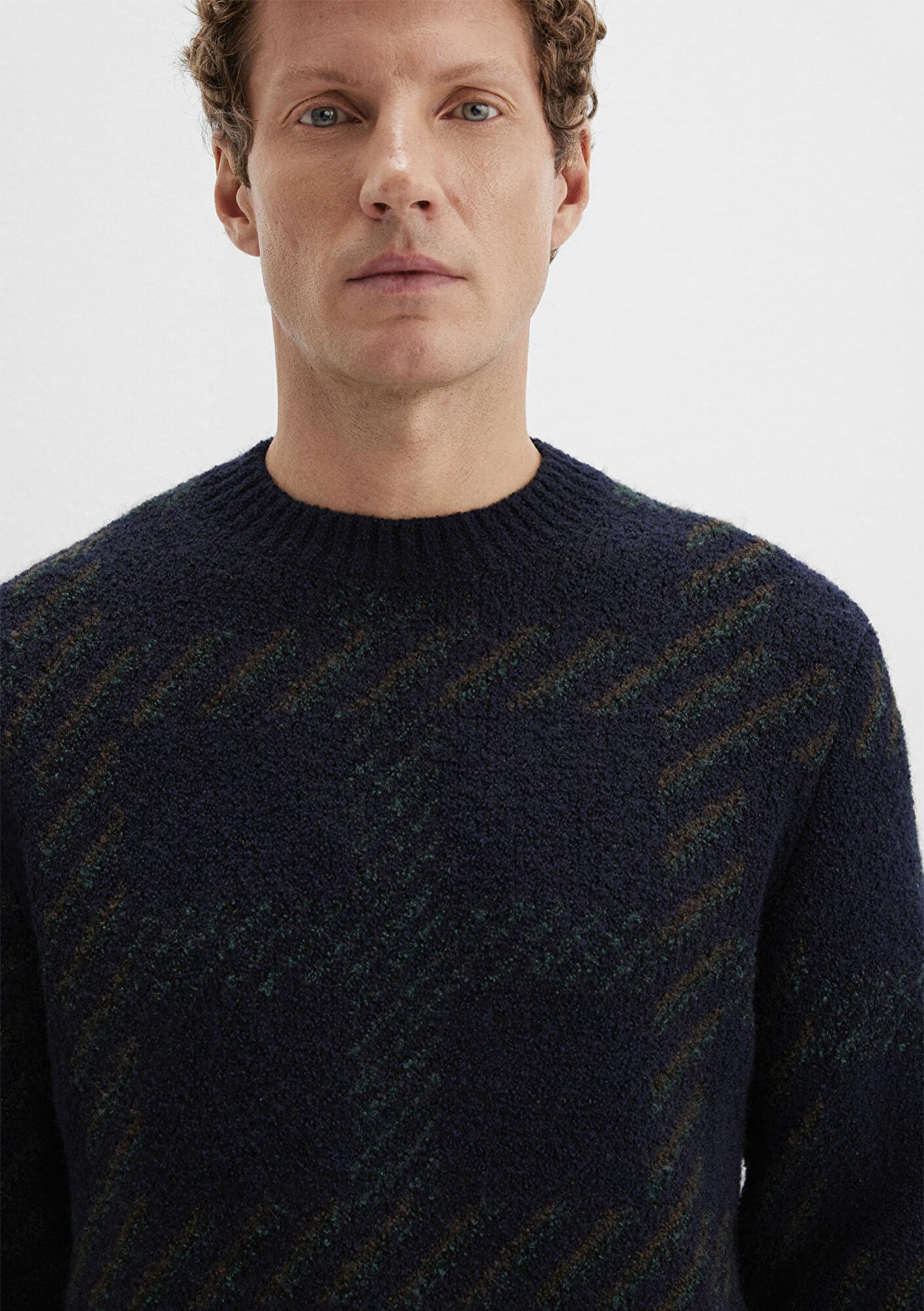 Mavi Yün Karışımlı Lacivert Kazak Regular Fit / Normal Kesim 0710333-70497