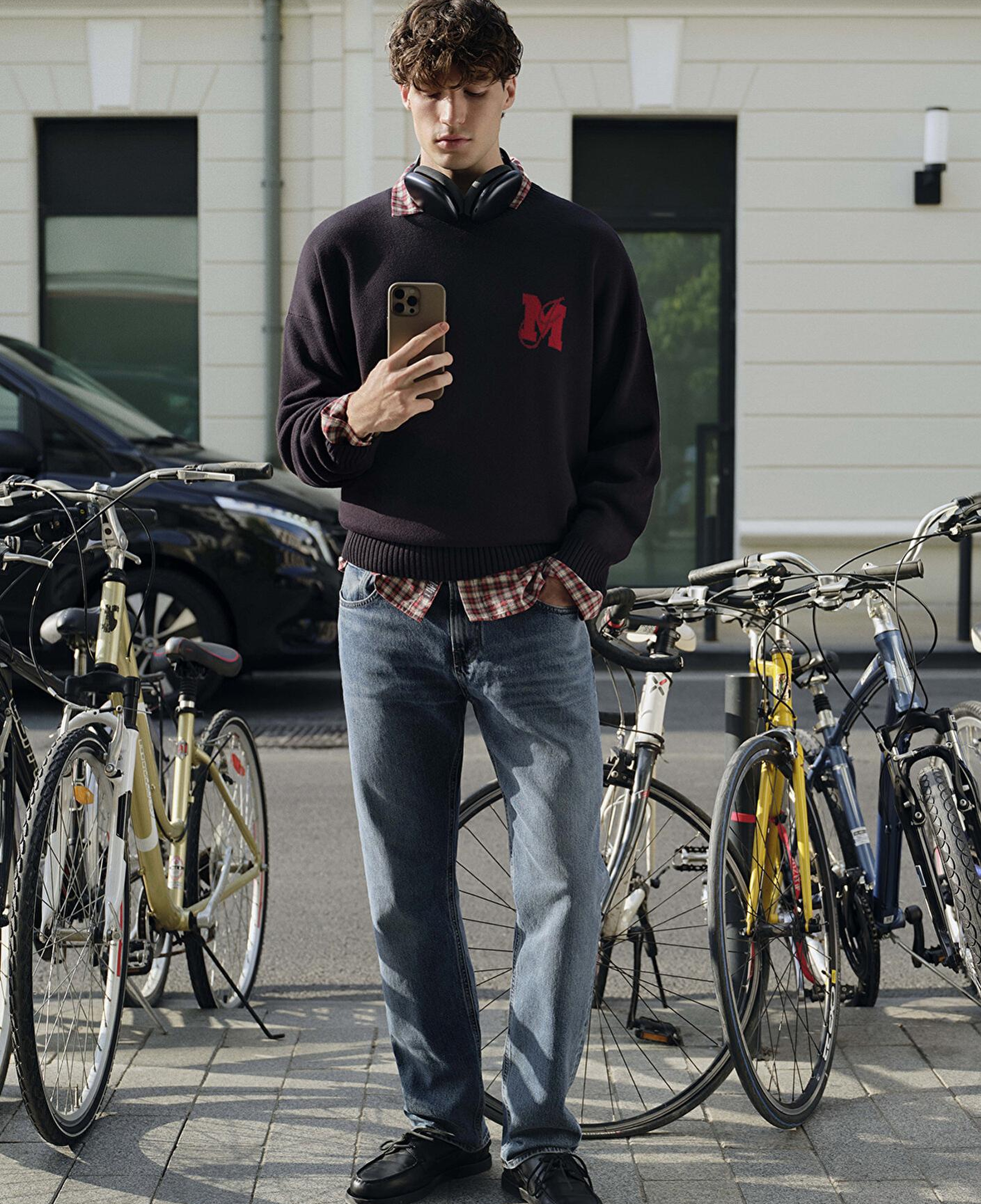 Mavi M Baskılı Lacivert Kazak Loose Fit / Bol Rahat Kesim 0710314-89353