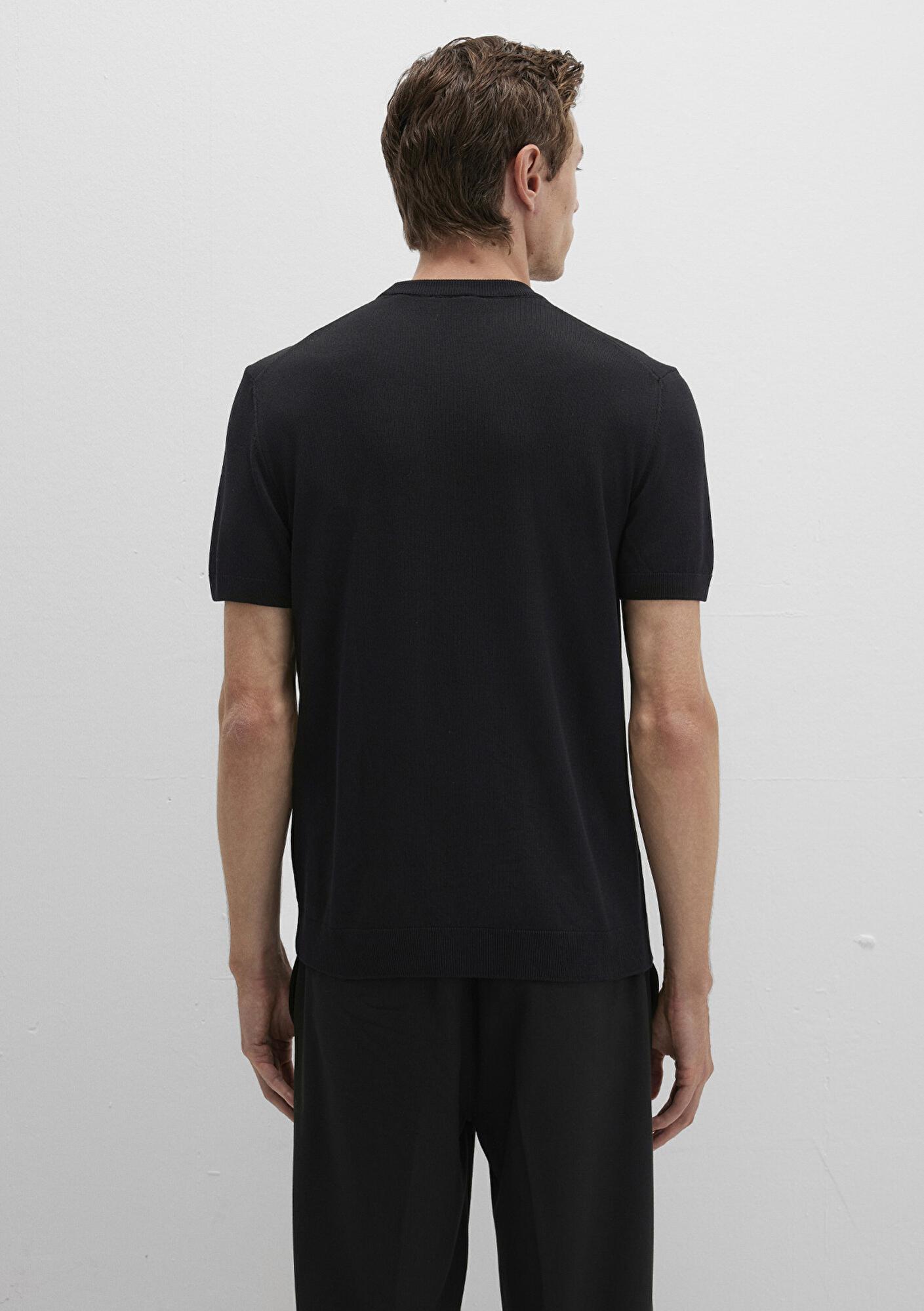 Mavi Kısa Kollu Siyah Triko Tişört Fitted / Vücuda Oturan Kesim 0710250-900