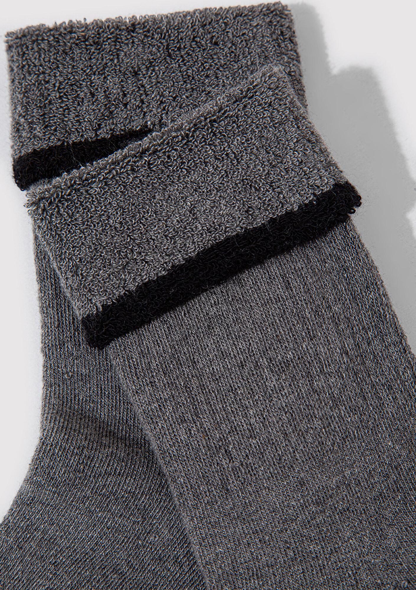 Mavi Çizgi Detaylı Gri Bot Çorabı 1912753-82816