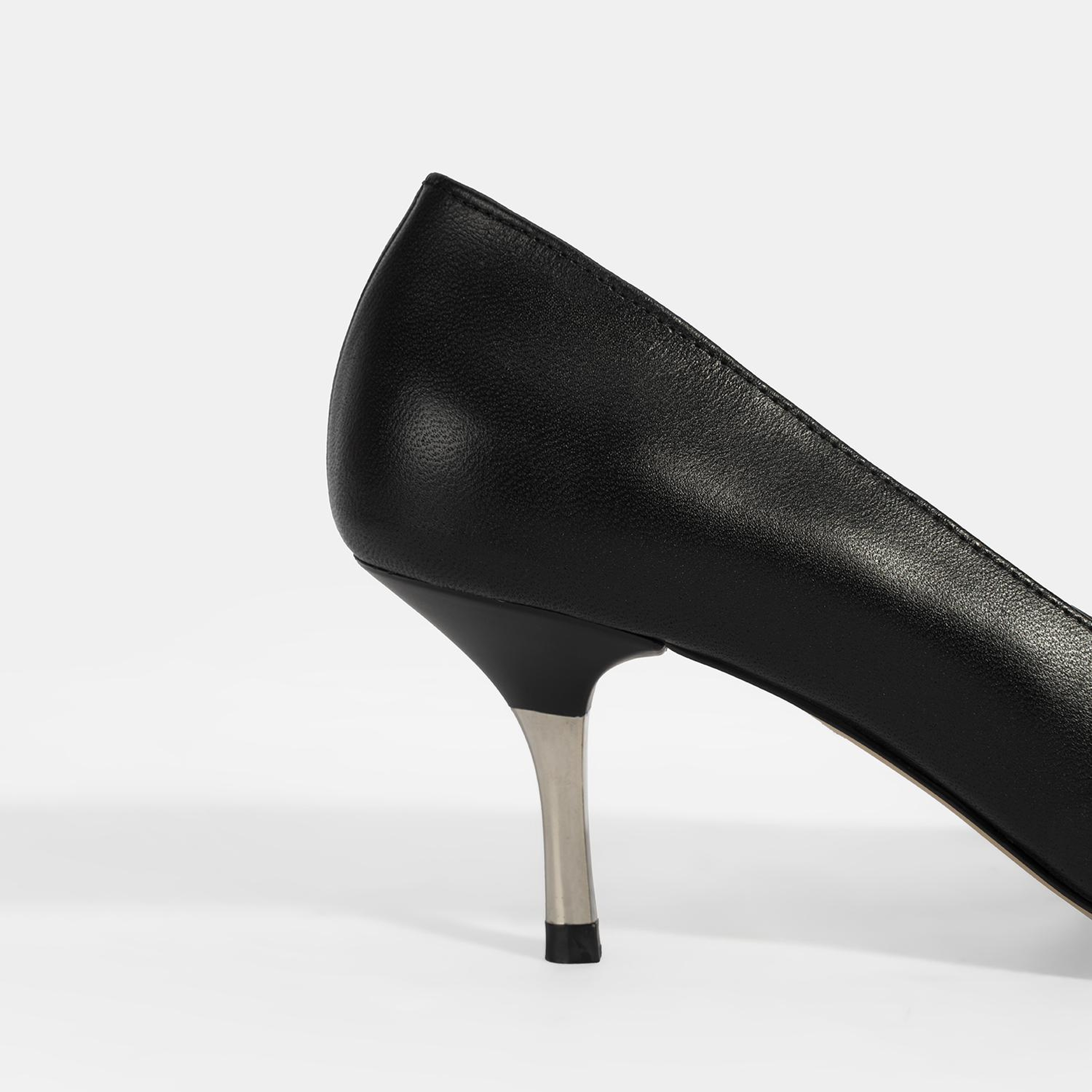 Kadın Siyah Deri Stiletto