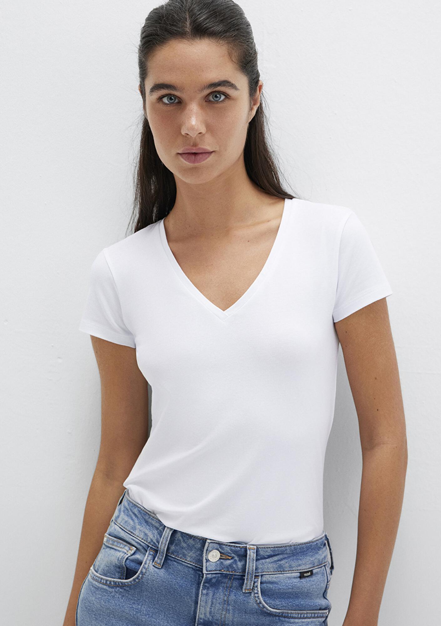 Mavi V Yaka Beyaz Basic Stretch Tişört Fitted / Vücuda Oturan Kesim 162769-620