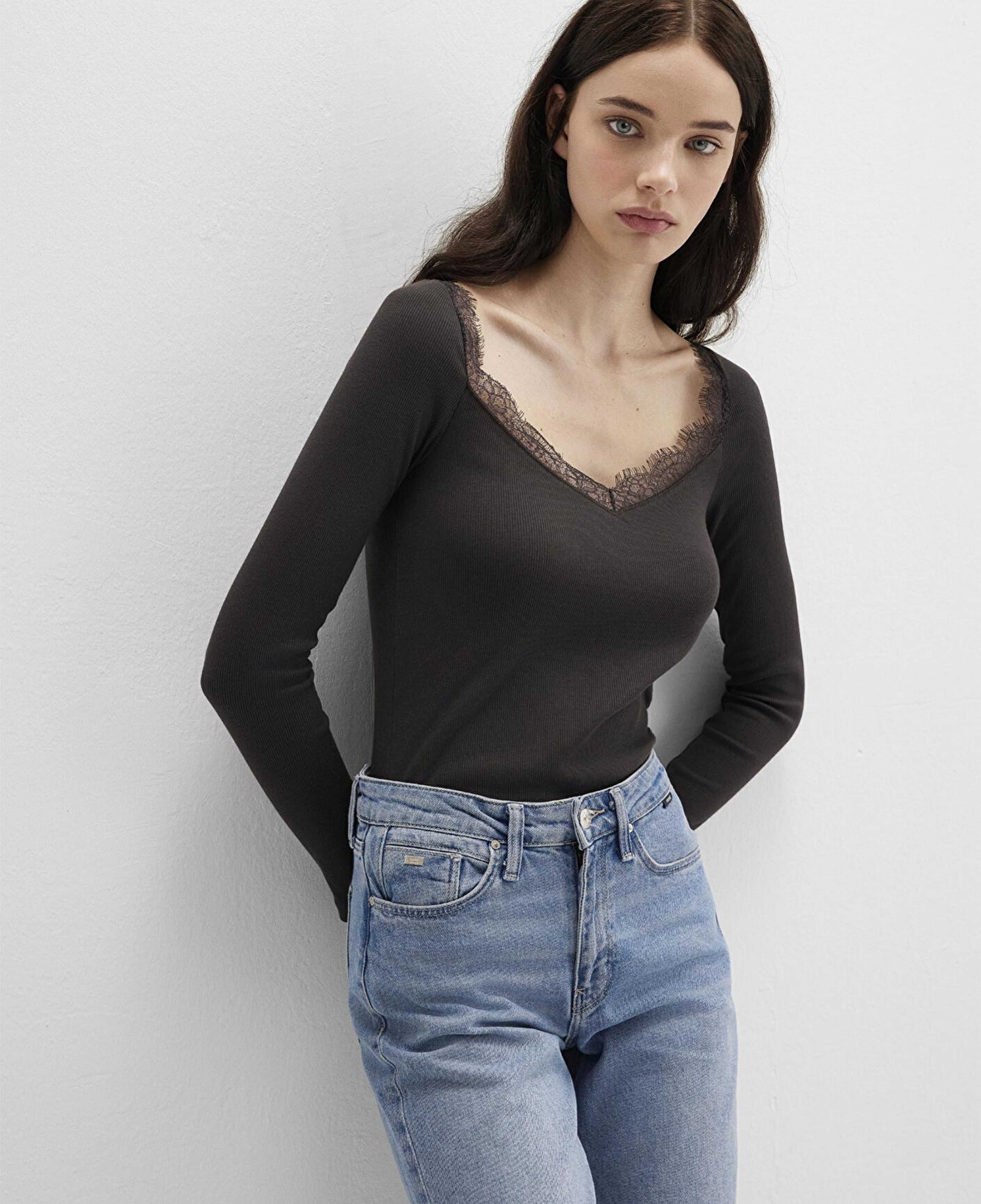 Mavi Uzun Kollu Kahverengi Tişört Fitted / Vücuda Oturan Kesim 1613851-70262