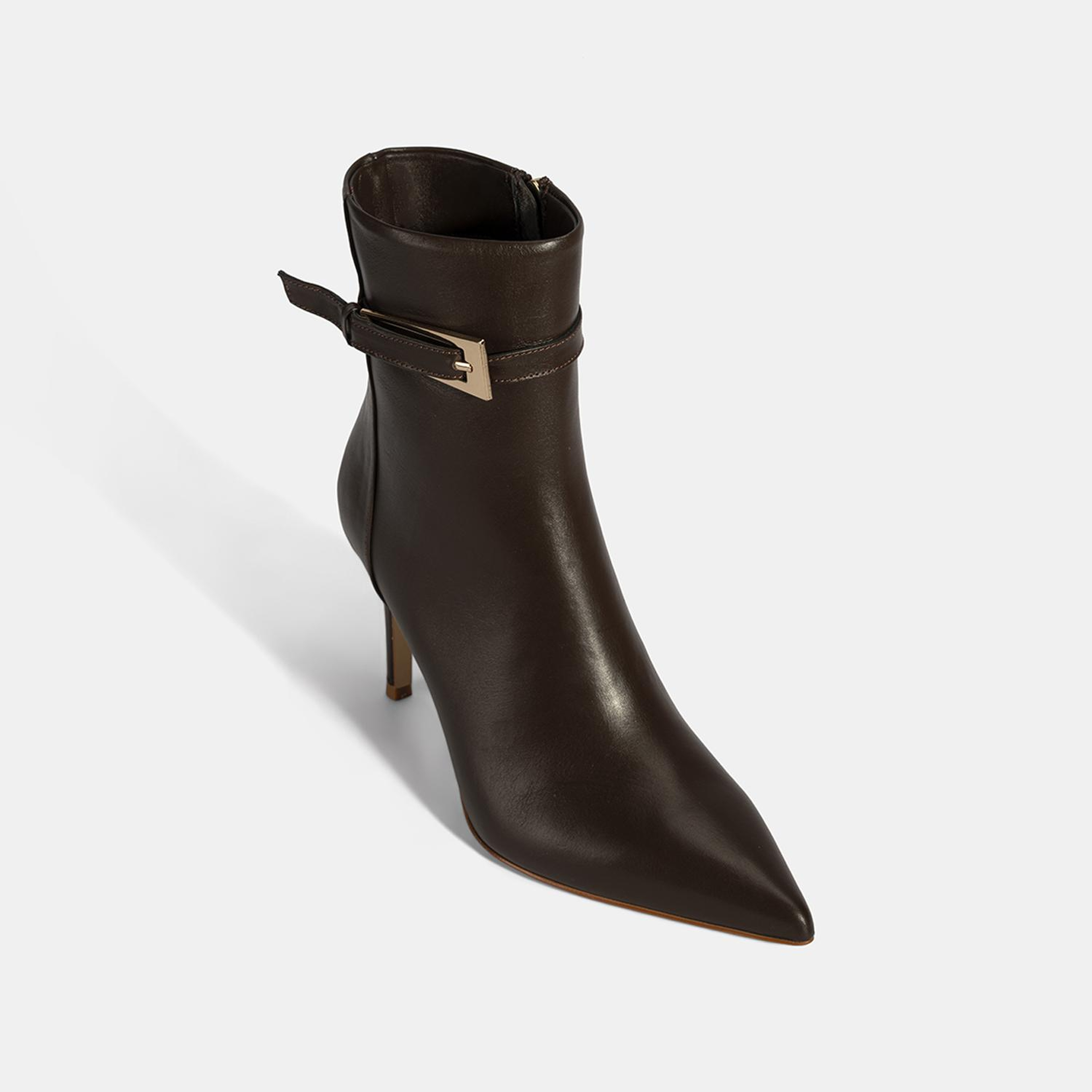 Kadın Kahve Metal Tokalı İnce Topuklu Deri Bot