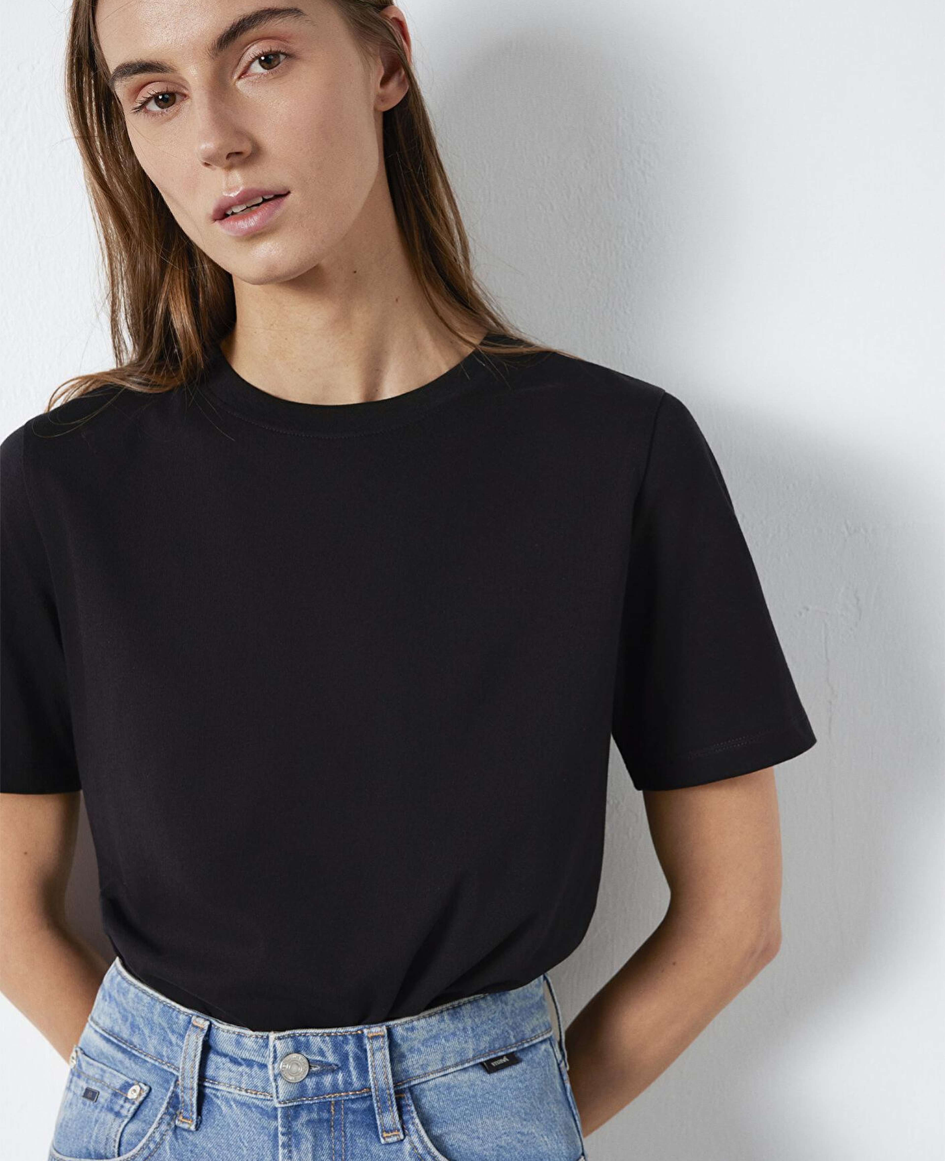 Mavi Siyah Basic Tişört Regular Fit / Normal Kesim 1600965-900