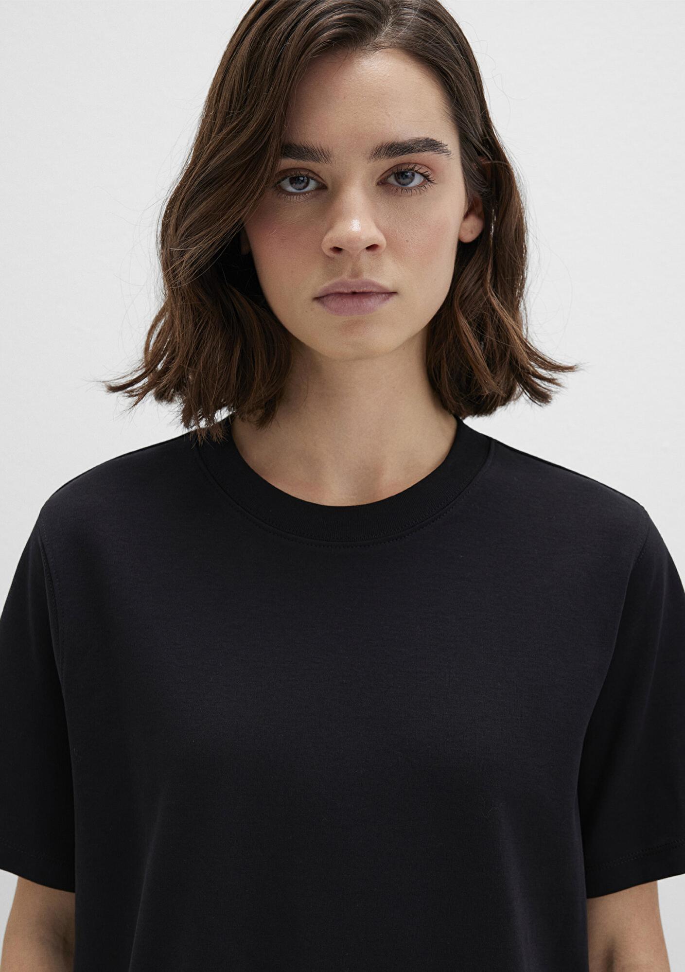 Mavi Siyah Basic İnterlok Tişört Loose Fit / Bol Rahat Kesim 1613820-900