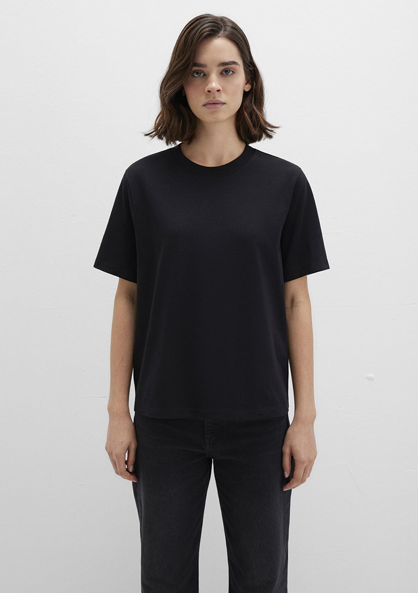 Mavi Siyah Basic İnterlok Tişört Loose Fit / Bol Rahat Kesim 1613820-900