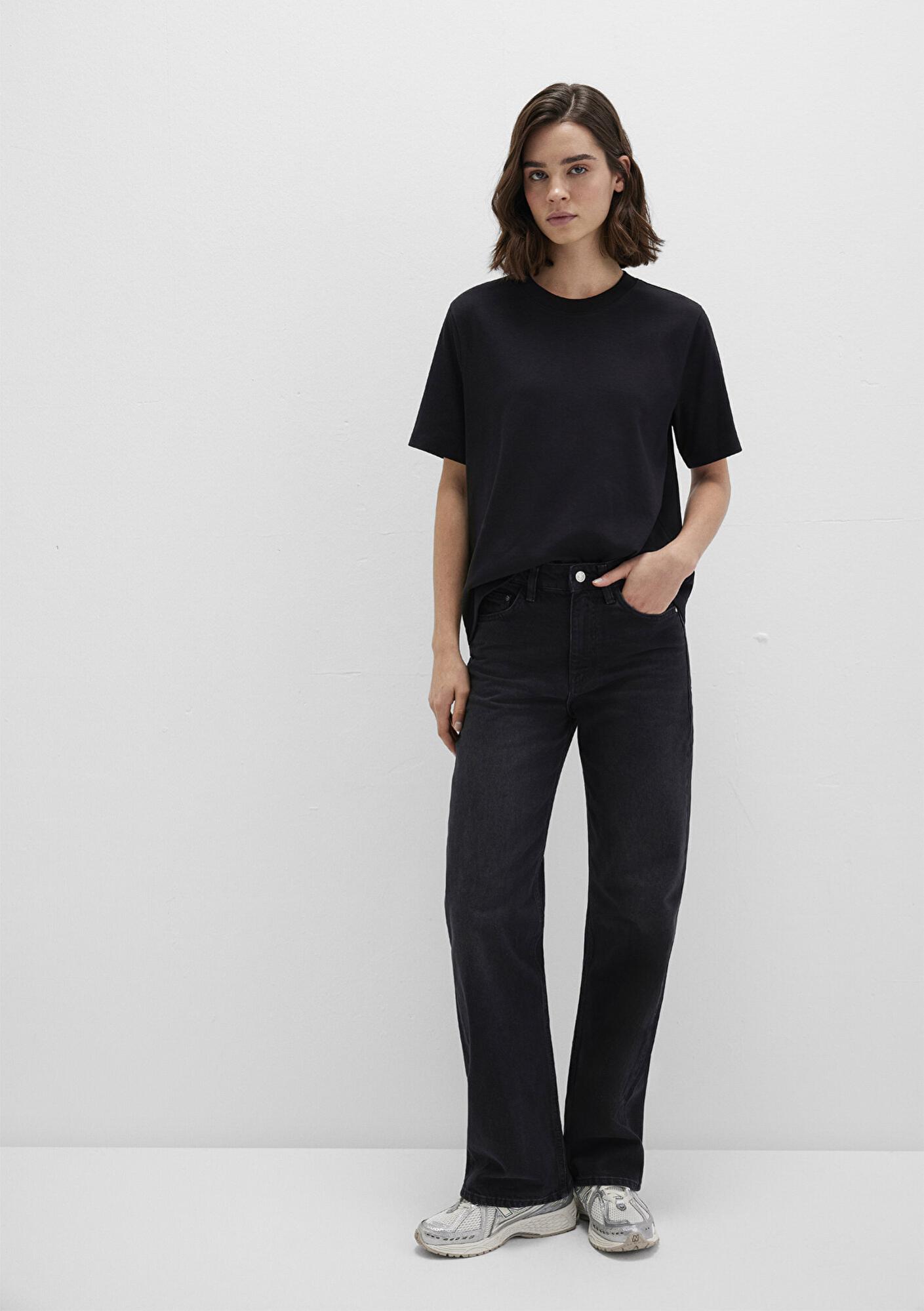 Mavi Siyah Basic İnterlok Tişört Loose Fit / Bol Rahat Kesim 1613820-900