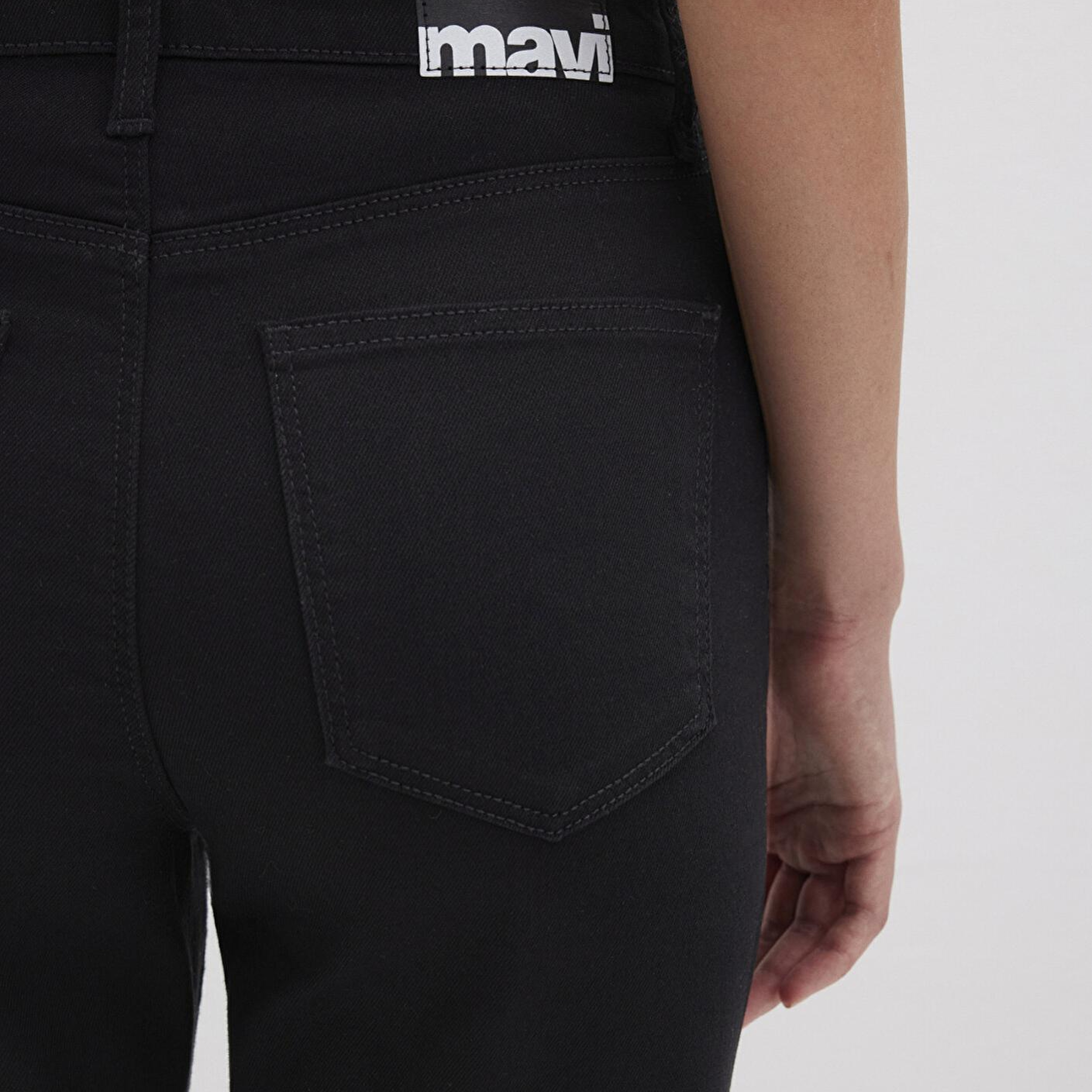 Mavi Cindy 90lar Siyah Jean Pantolon 100277-82292