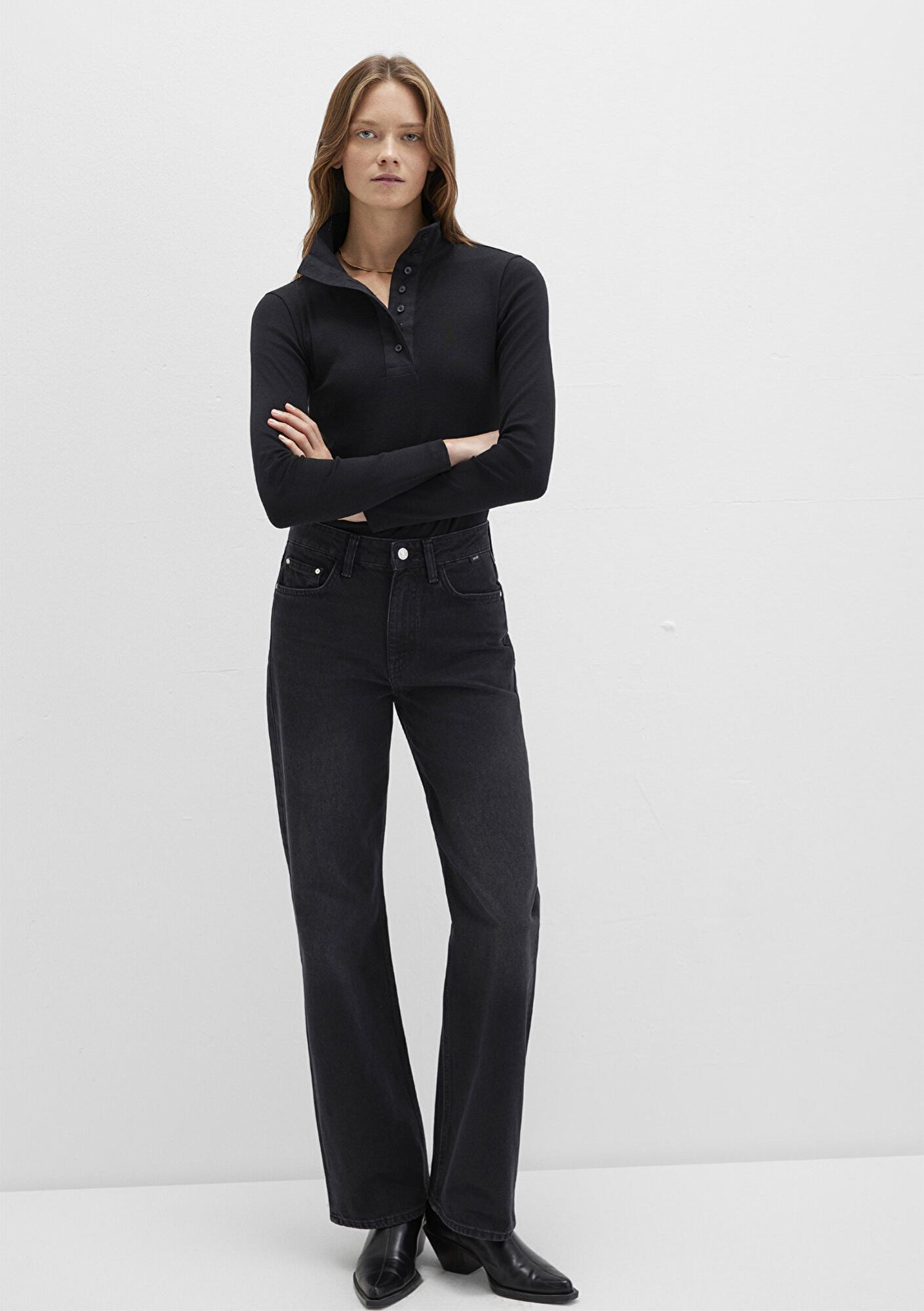 Mavi Düğme Detaylı Dik Yaka Siyah Tişört Fitted / Vücuda Oturan Kesim 1613614-900