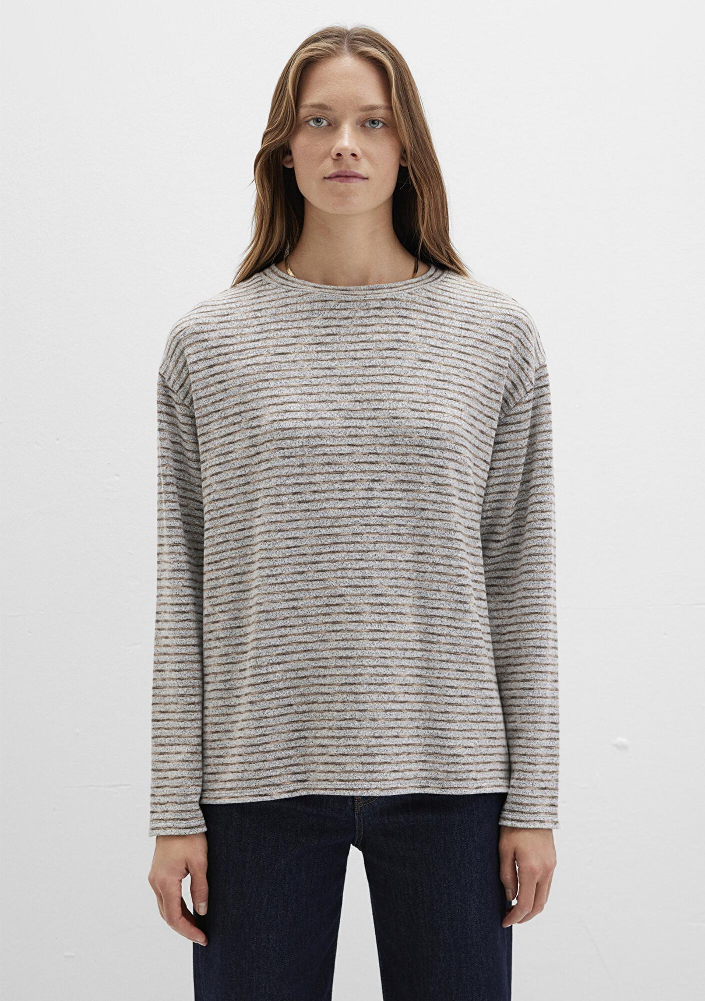 Mavi Bisiklet Yaka Çizgili T-Shirt Regular Fit / Normal Kesim 1613600-91236