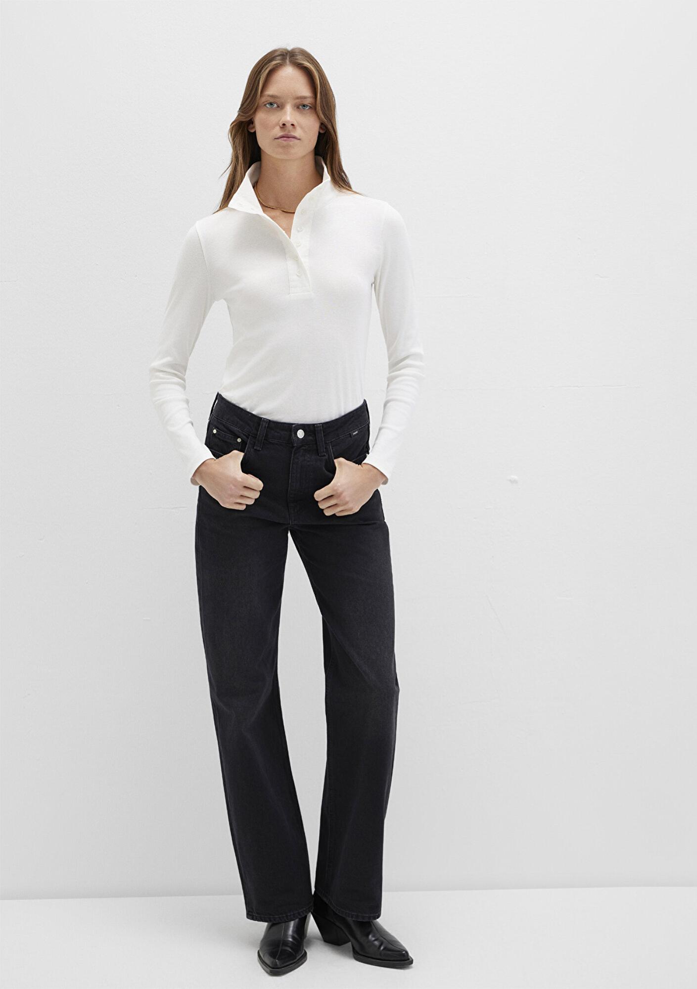 Mavi Düğme Detaylı Dik Yaka Ekru Tişört Fitted / Vücuda Oturan Kesim 1613614-70057