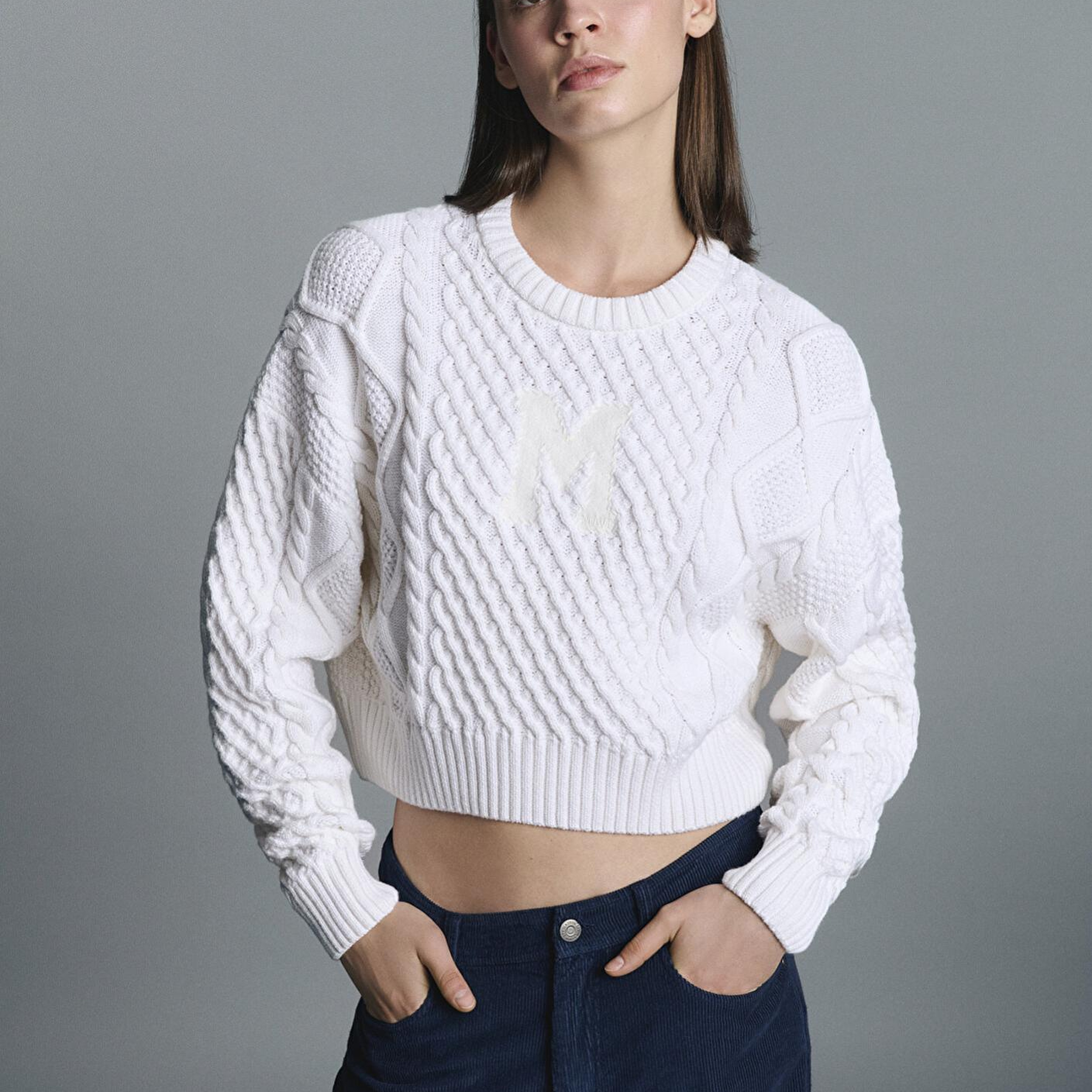 Mavi M Logo Crop Ekru Kazak Loose Fit / Bol Rahat Kesim 1710796-80194