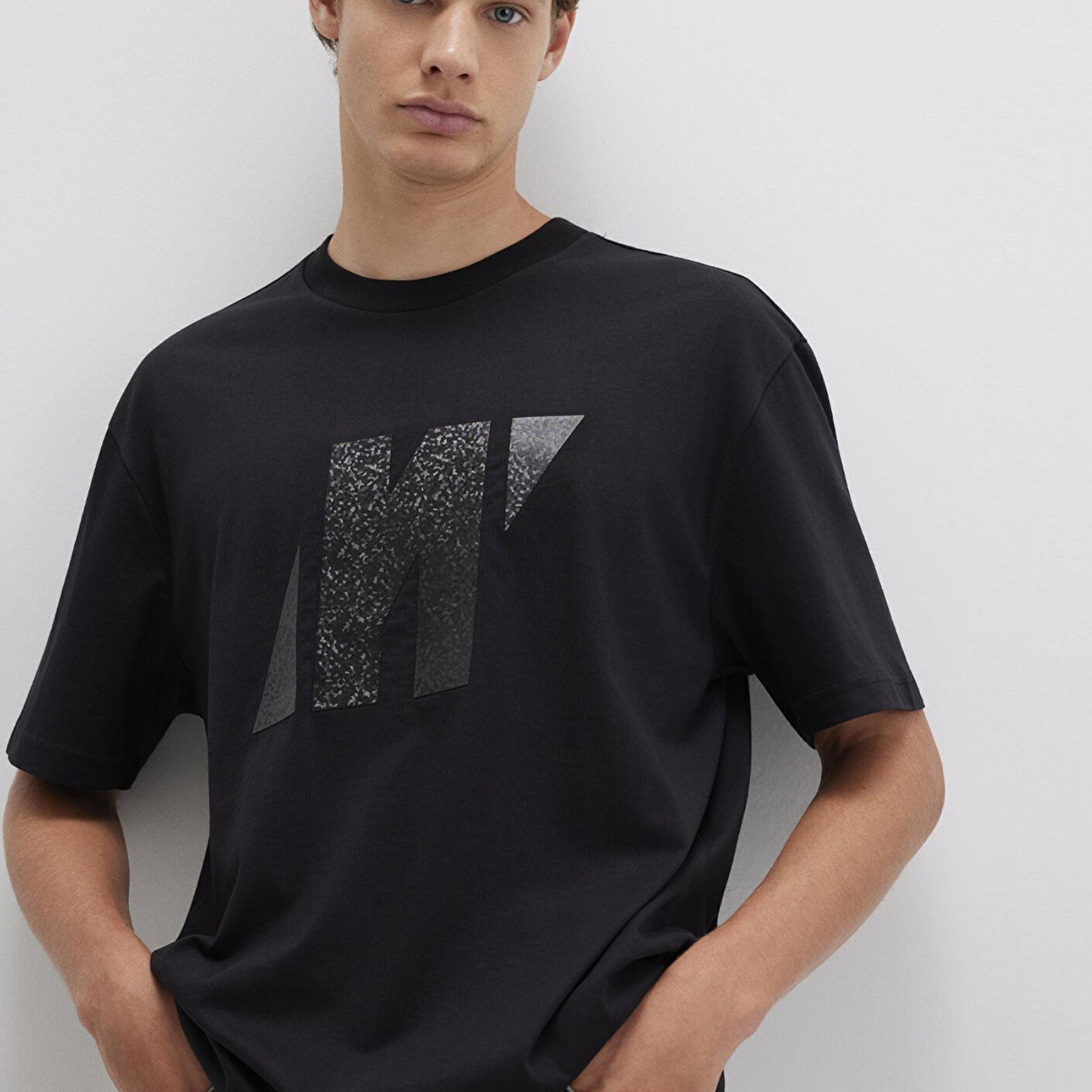 Mavi Mavi Pro Logo Baskılı Siyah Tişört Loose Fit / Bol Rahat Kesim 0613086-900