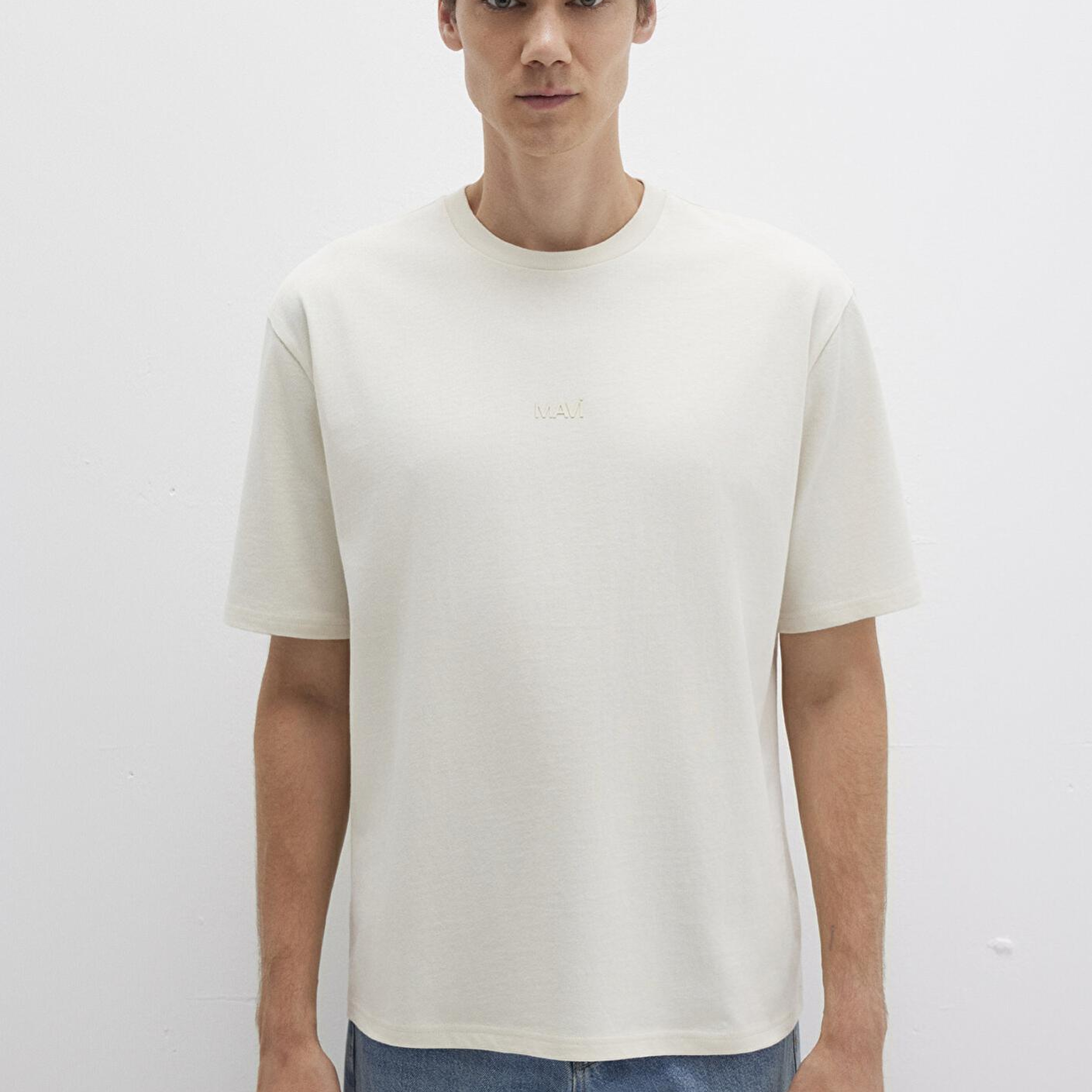 Mavi Mavi Logo Ekru Basic Tişört Relaxed Fit / Rahat Kesim 0613093-70134