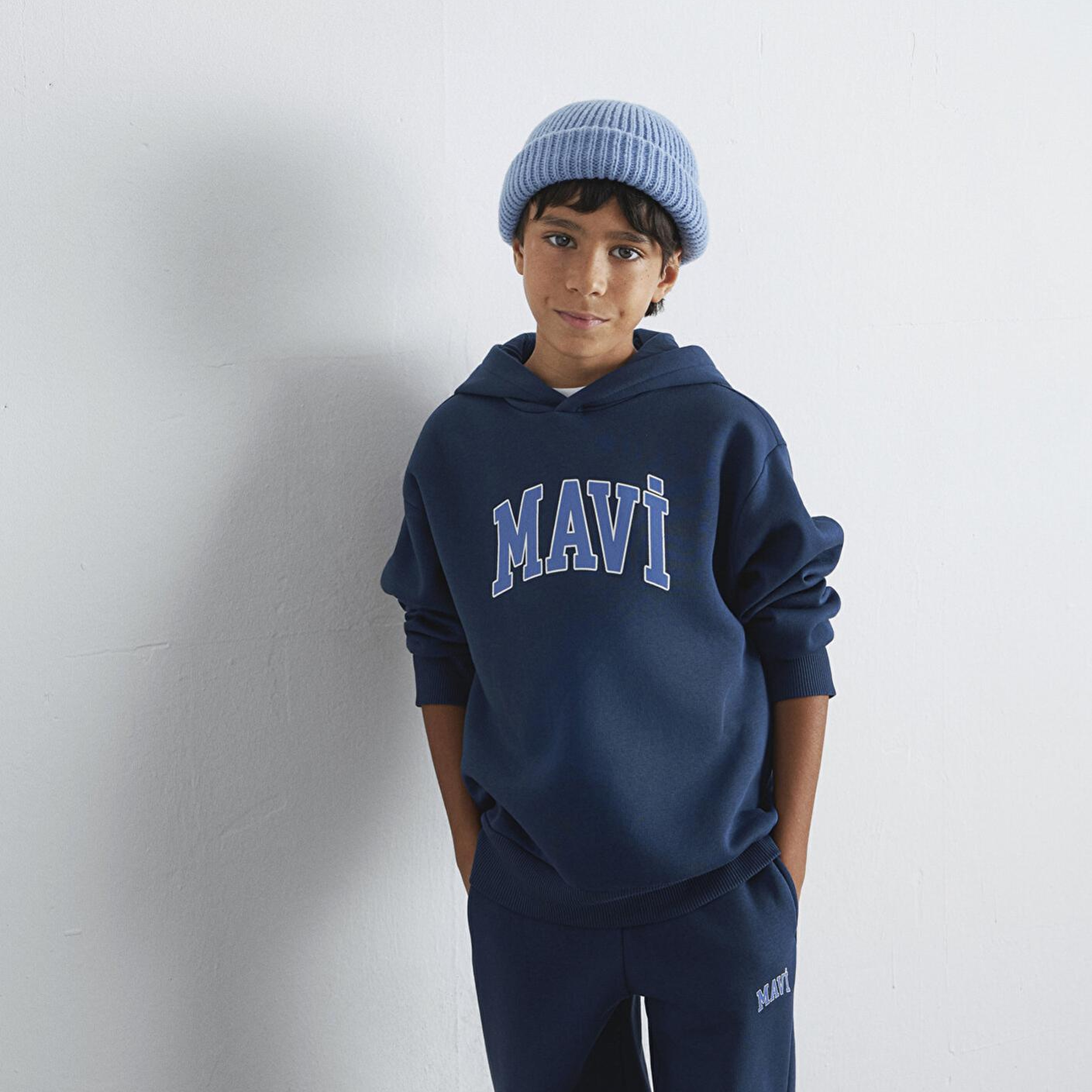 Mavi Mavi Logo Baskılı Lacivert Kapüşonlu Sweatshirt 6610110-70720