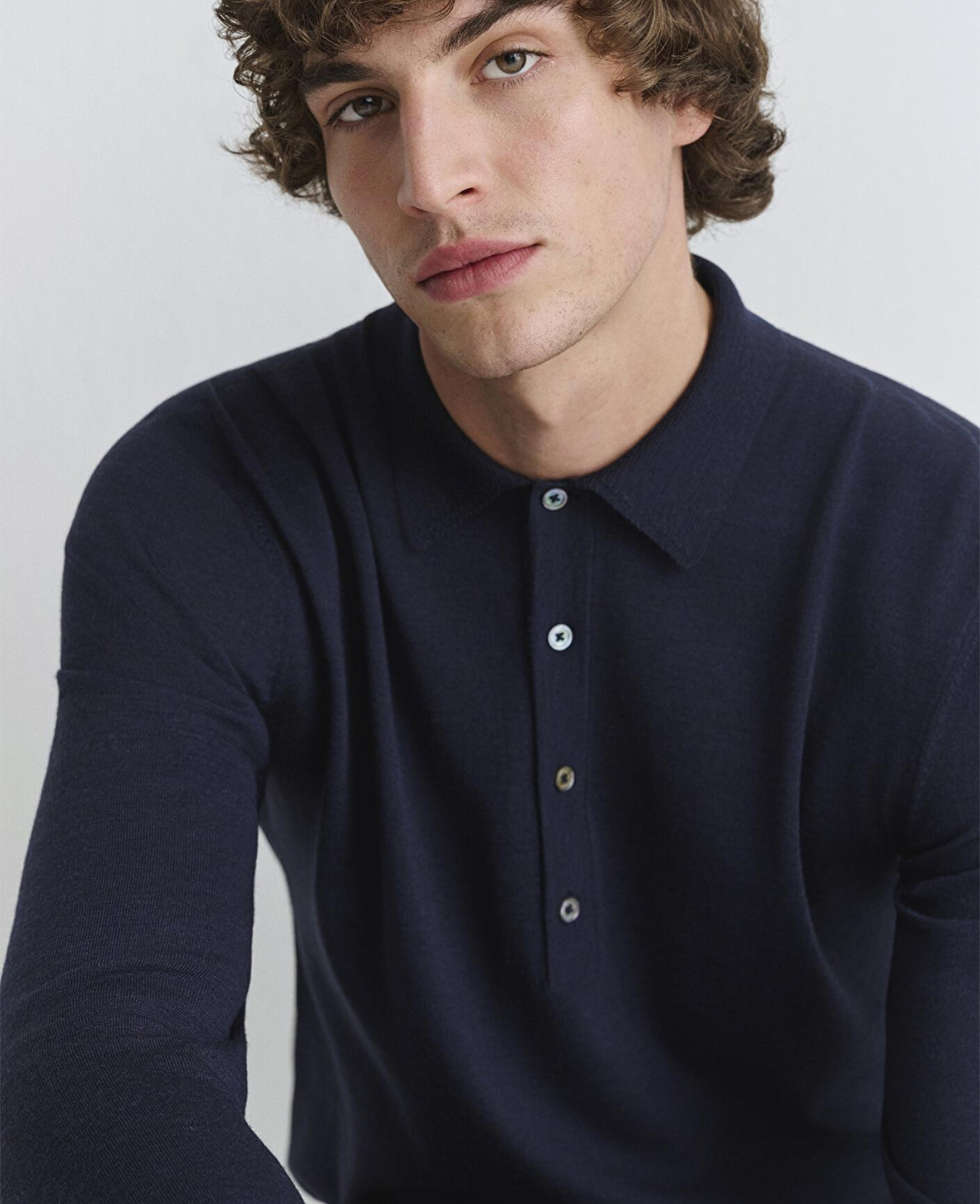 Mavi Düğmeli Lacivert Yün Kazak 0710382-70490