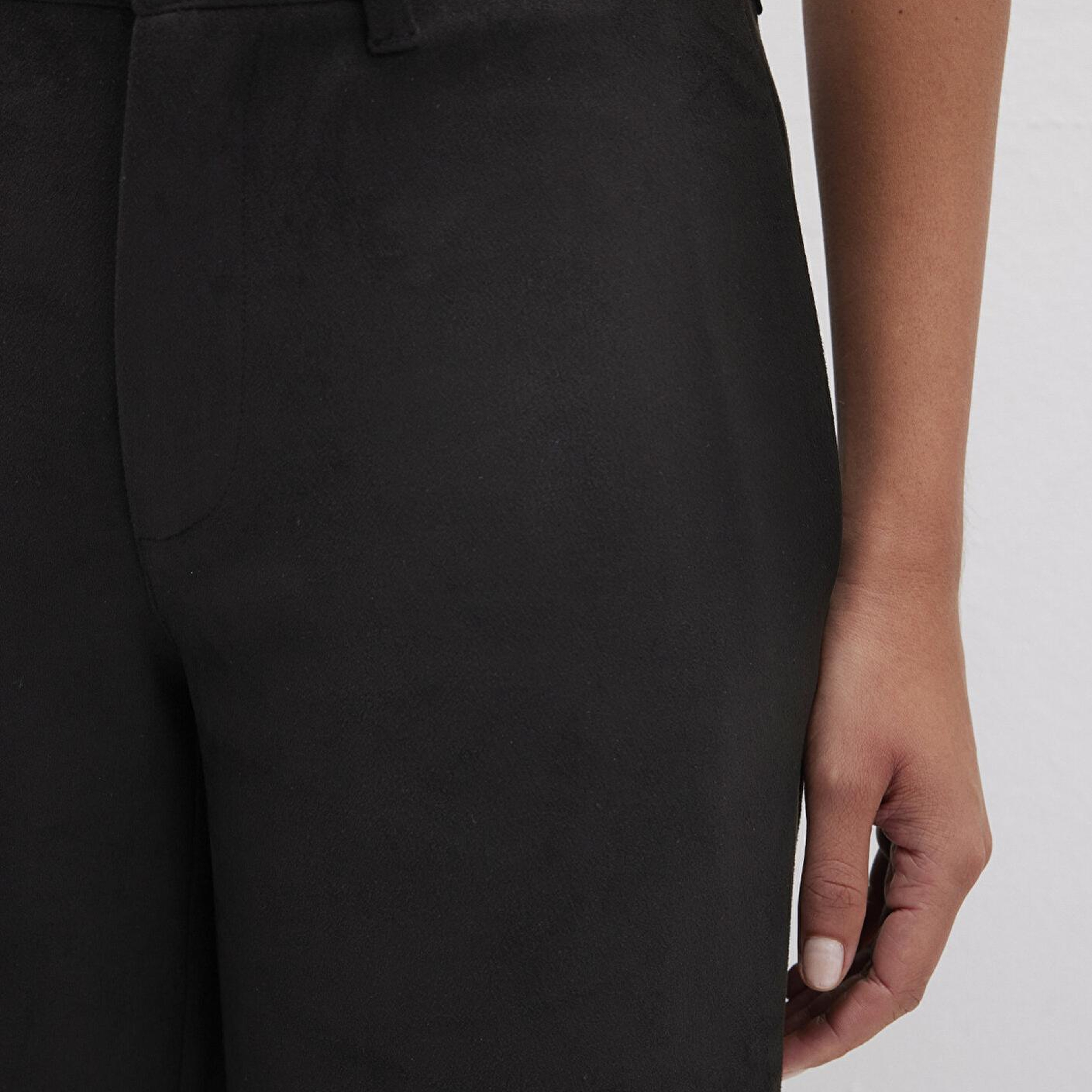 Mavi Suni Süet Siyah Pantolon 1011087-900