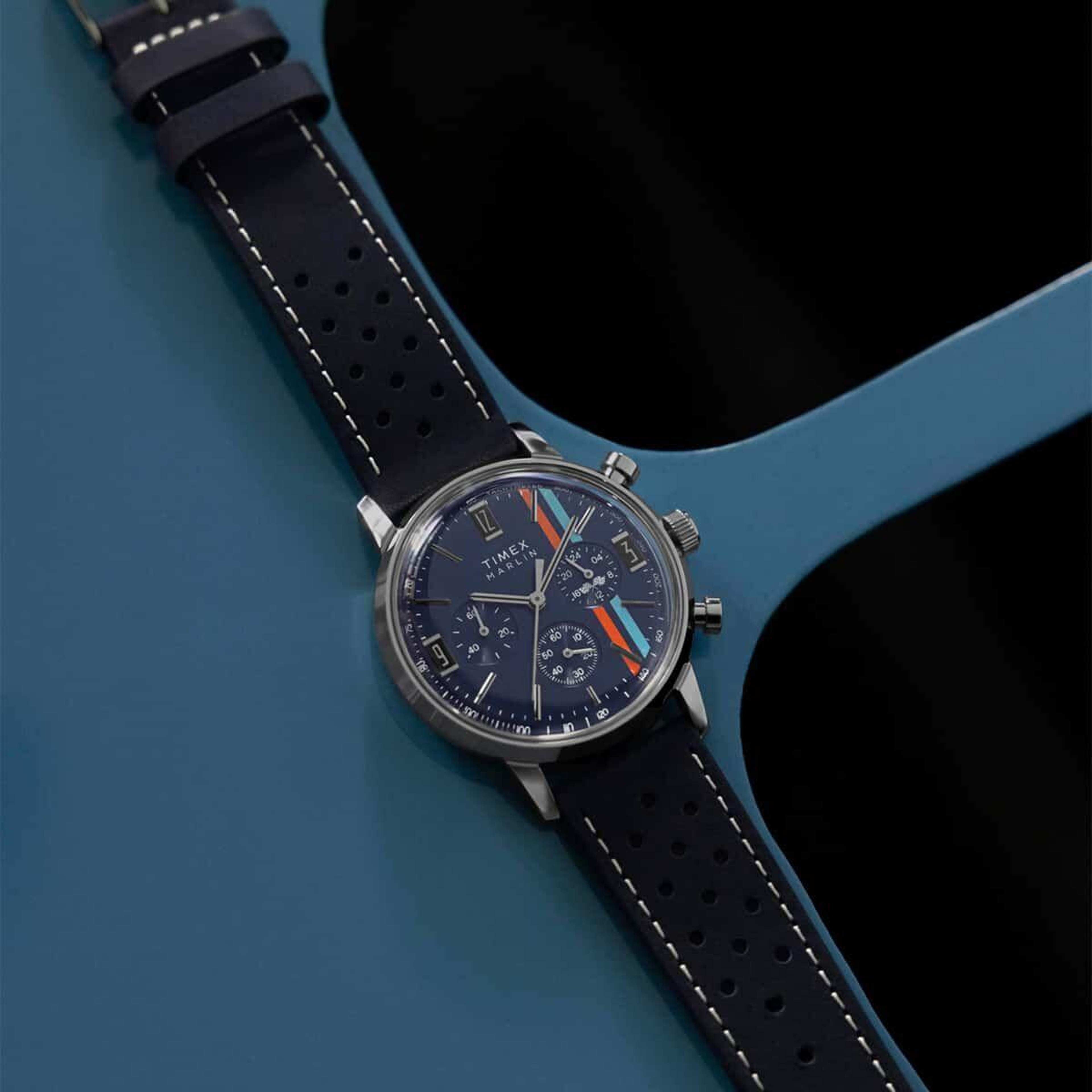 Timex TW2W99000 Erkek Kol Saati