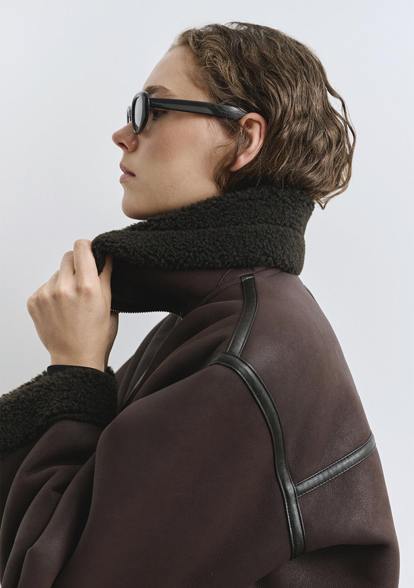 Mavi Suni Kürk Detaylı Kahverengi Suni Deri Ceket Oversize / Geniş Kesim 1110718-70219