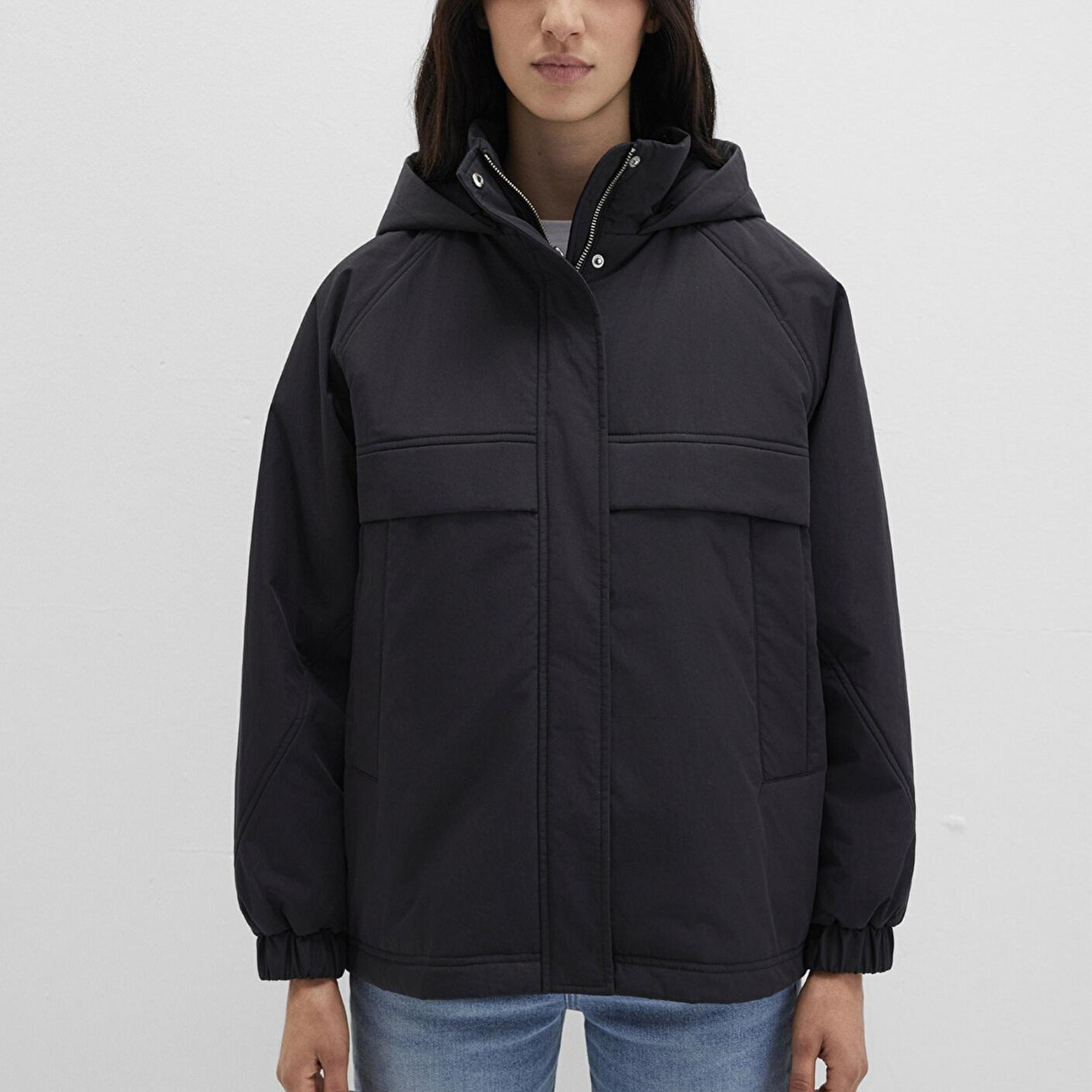 Mavi Su İtici Kapüşonlu Siyah Ceket 1110348-900