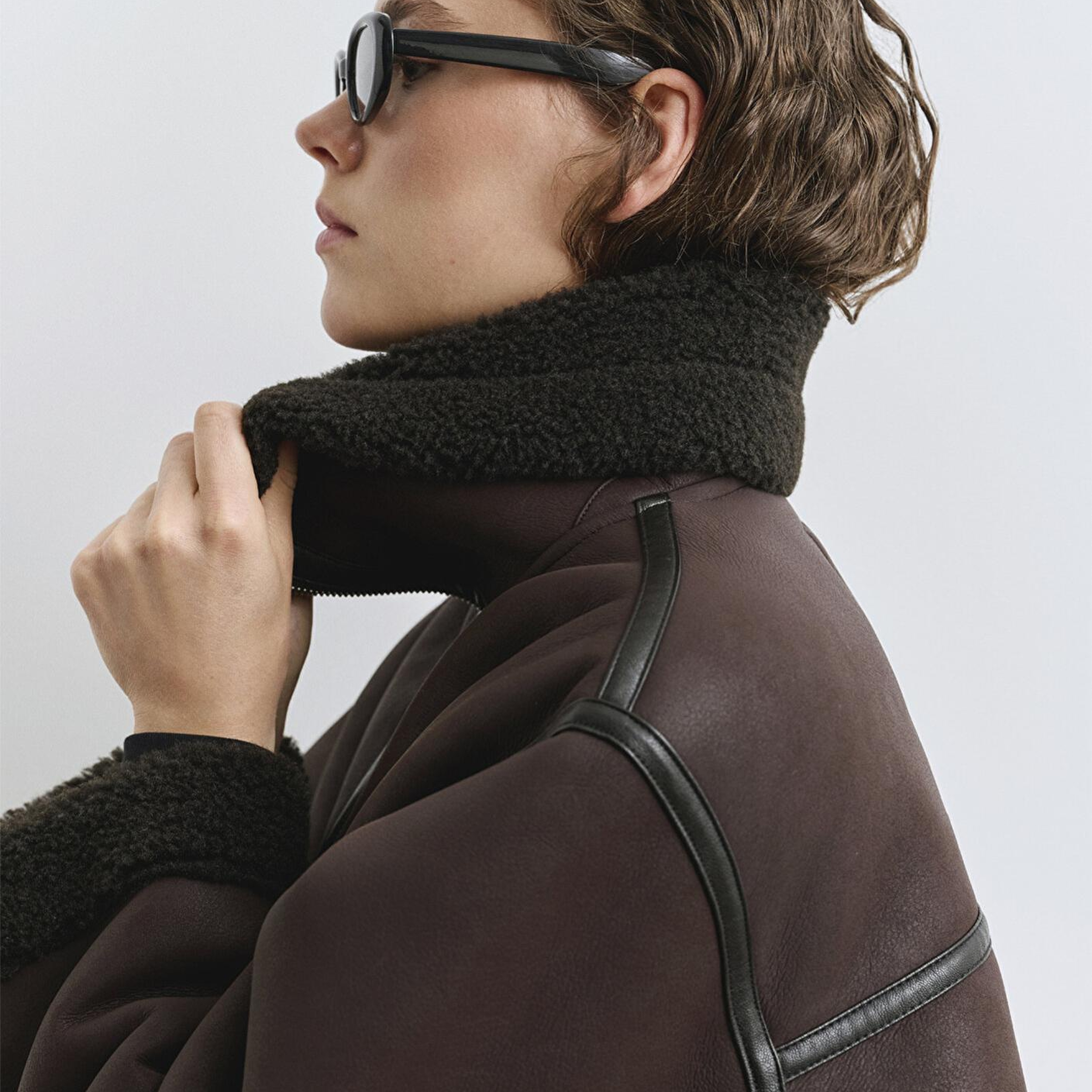 Mavi Suni Kürk Detaylı Kahverengi Suni Deri Ceket Oversize / Geniş Kesim 1110718-70219