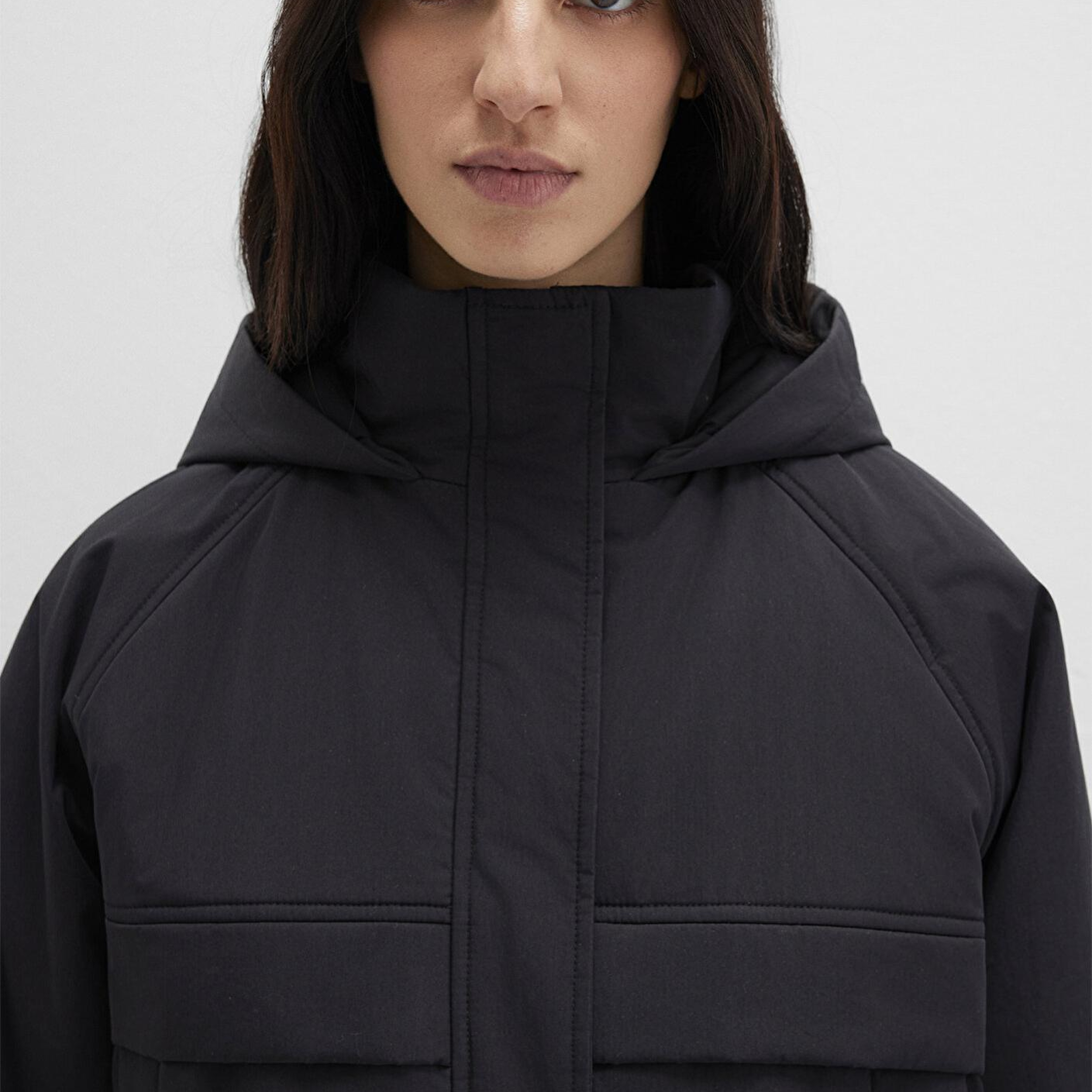 Mavi Su İtici Kapüşonlu Siyah Ceket 1110348-900