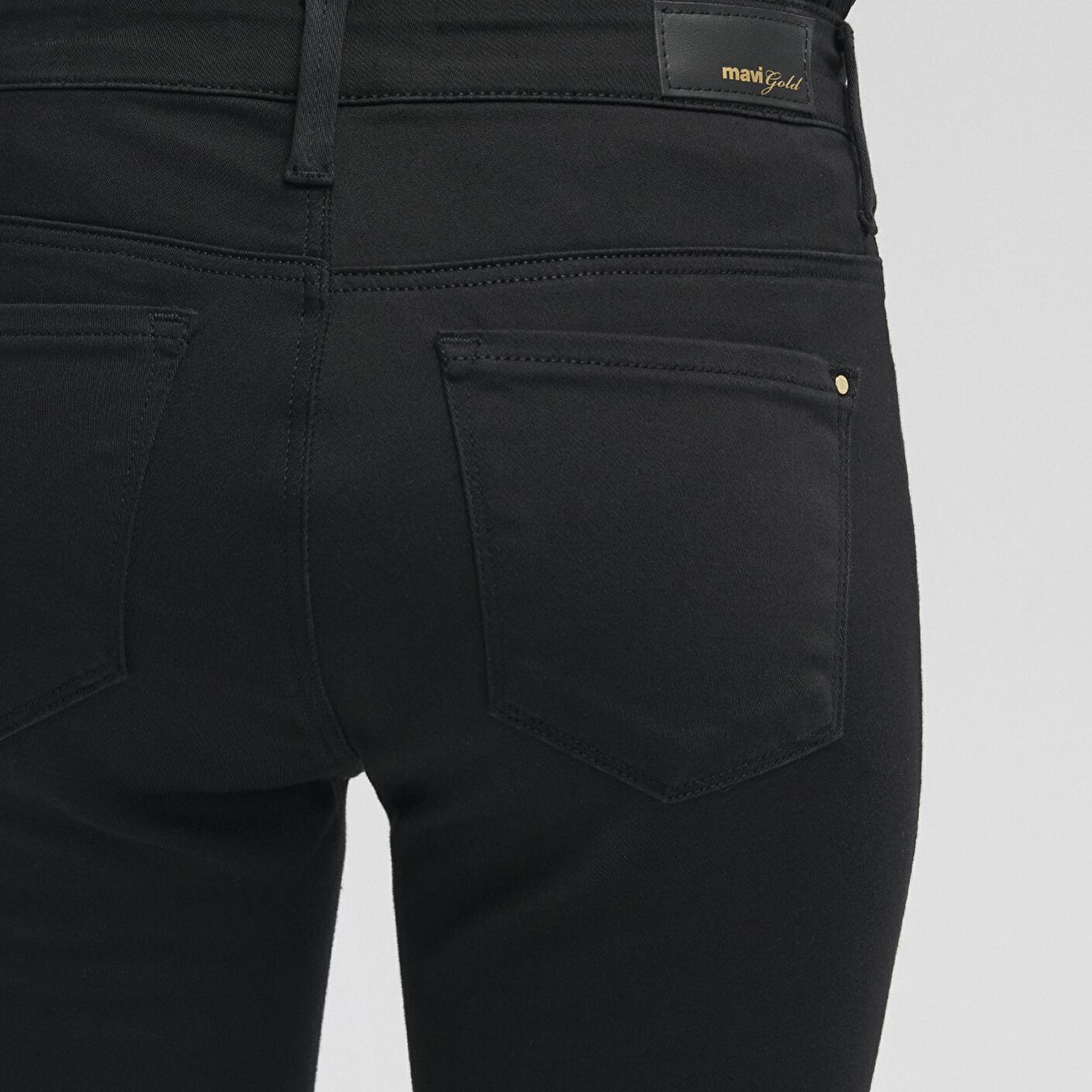 Mavi Alissa Gold Klasik Siyah Jean Pantolon 1067822002