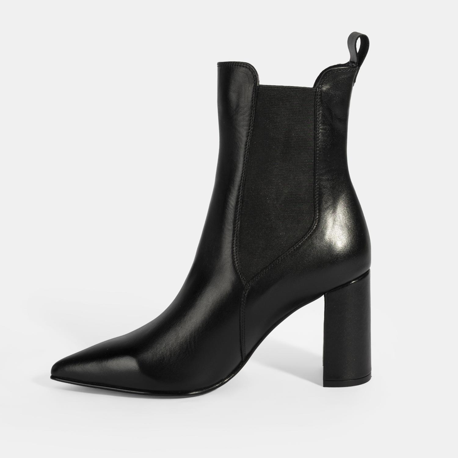 Kadın Siyah Lastikli Topuklu Deri Bot