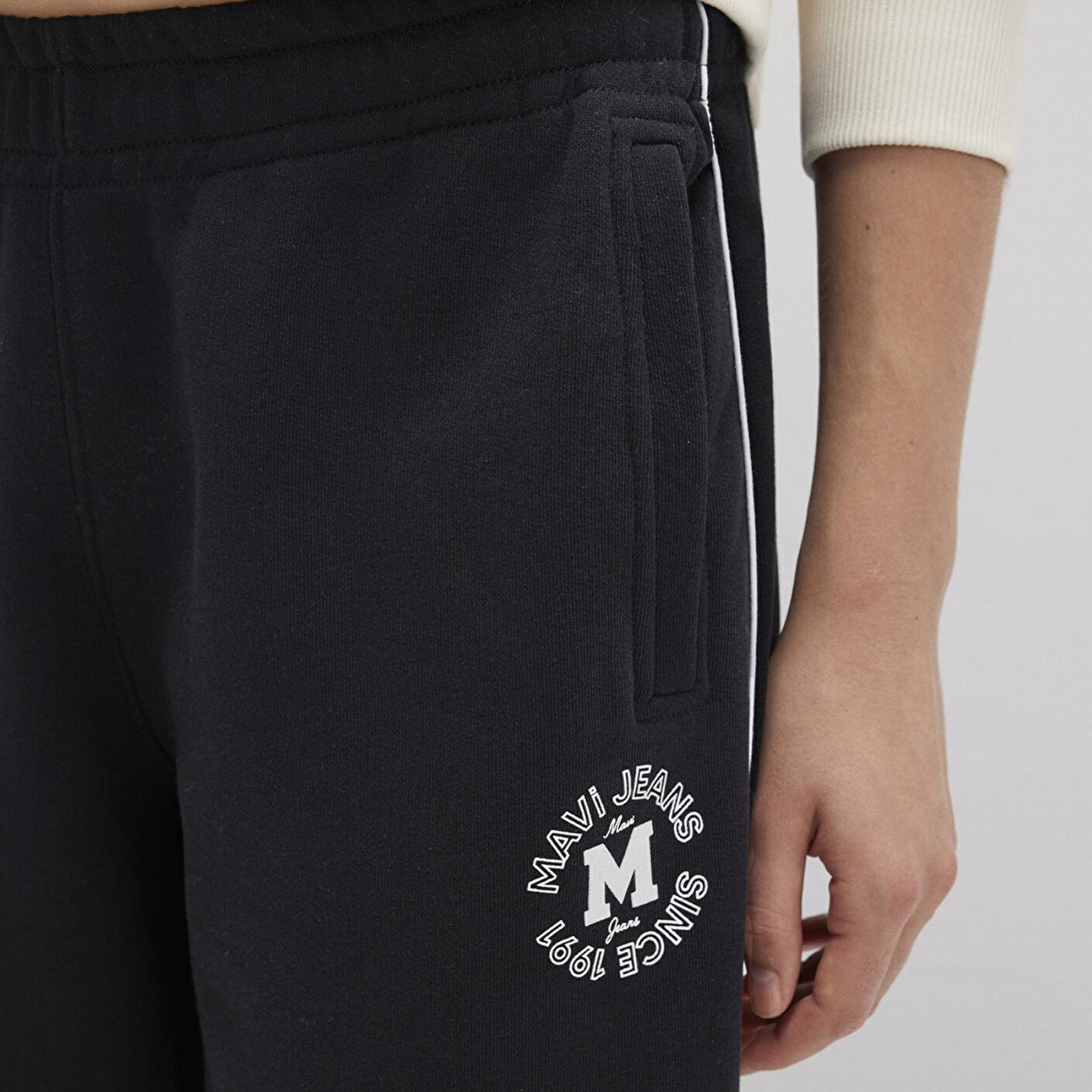 Mavi Mavi Logo Siyah Eşofman Altı 1011032-900