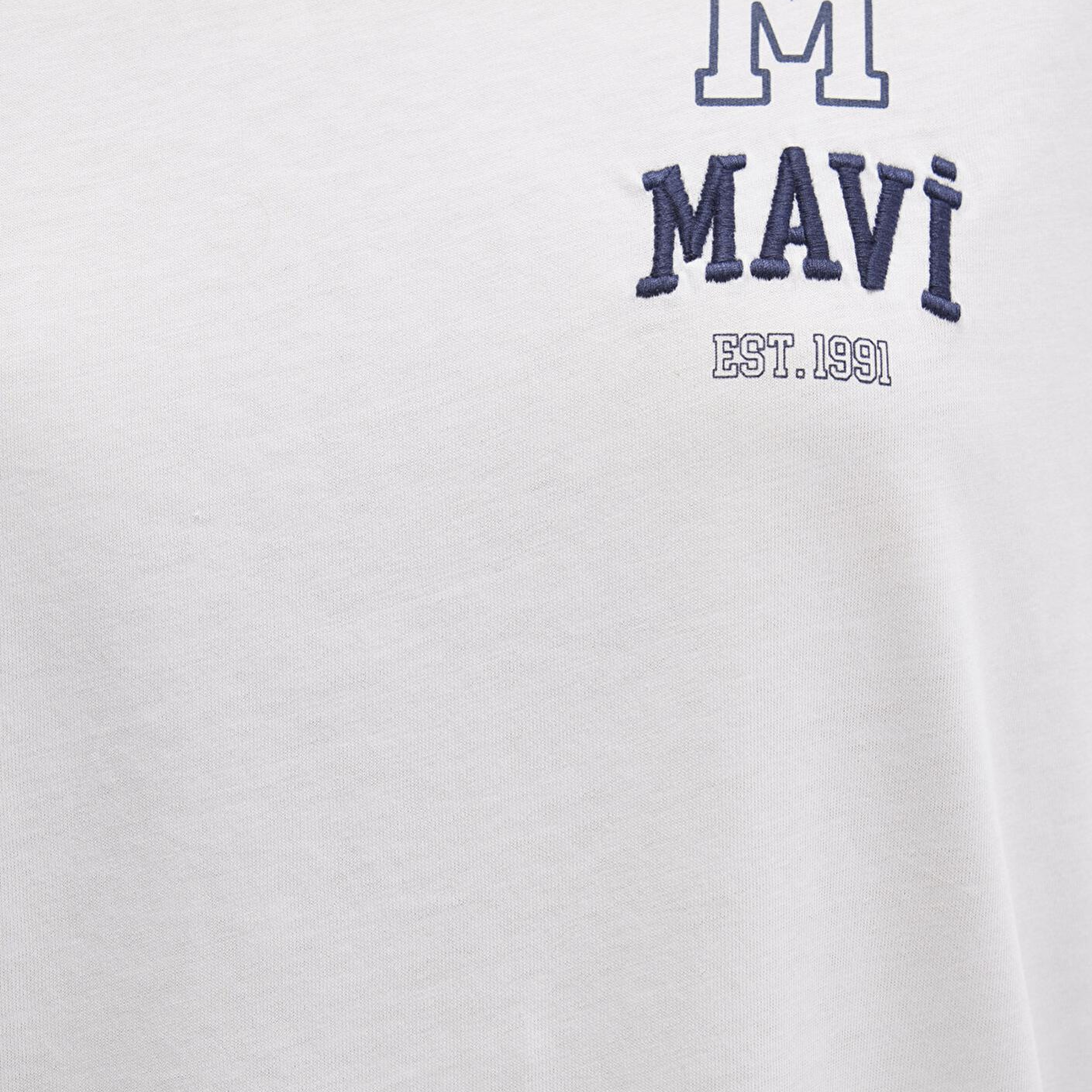 Mavi Mavi Logo Nakışlı Beyaz Tişört Loose Fit / Bol Rahat Kesim 1613467-70057