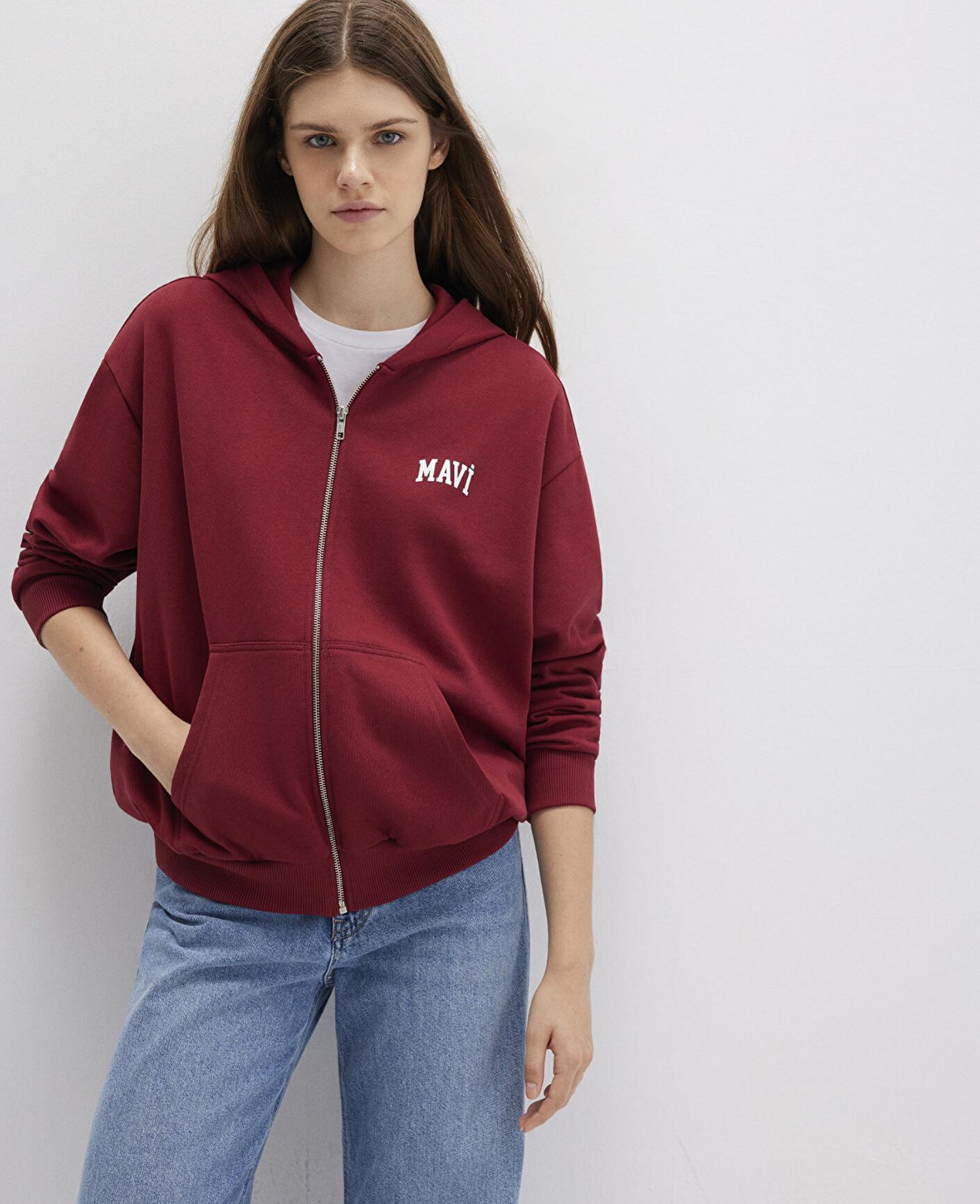 Mavi Mavi Logo Baskılı Kapüşonlu Fermuarlı Bordo Sweatshirt 1S10178-85493