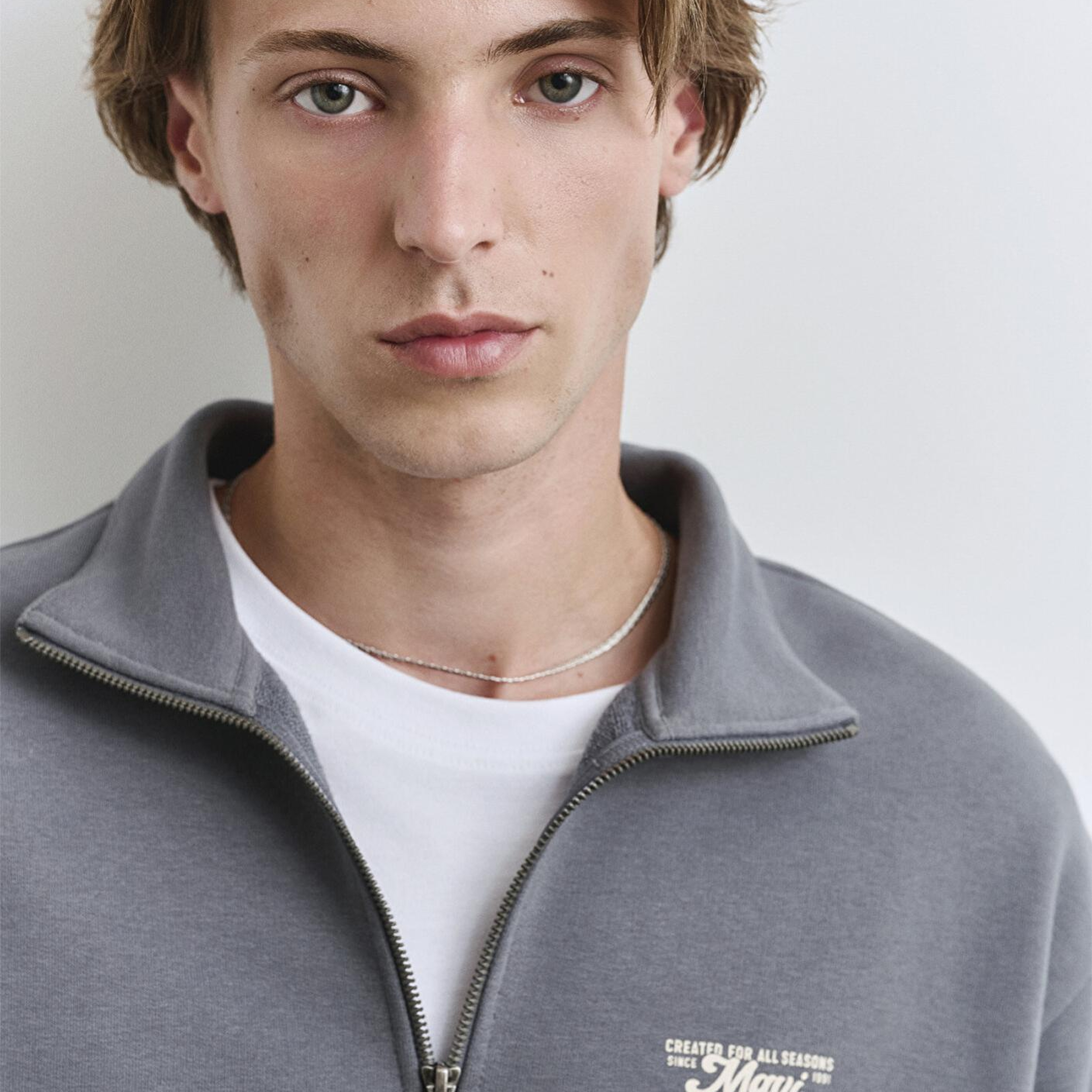 Mavi Mavi Logo Yarı Fermuarlı Gri Sweatshirt 0S10465-80776