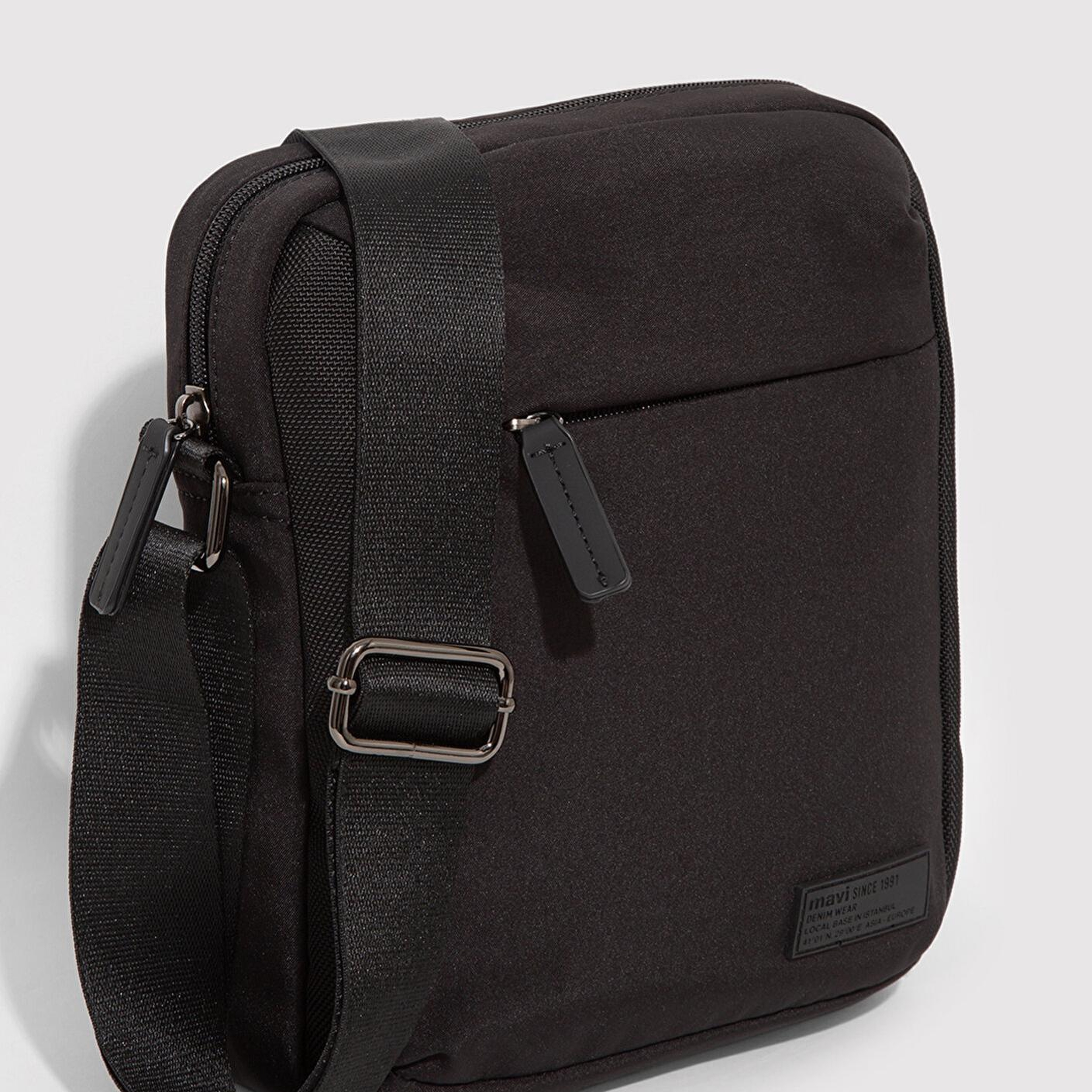 Mavi Siyah Çapraz Çanta 0911951-900