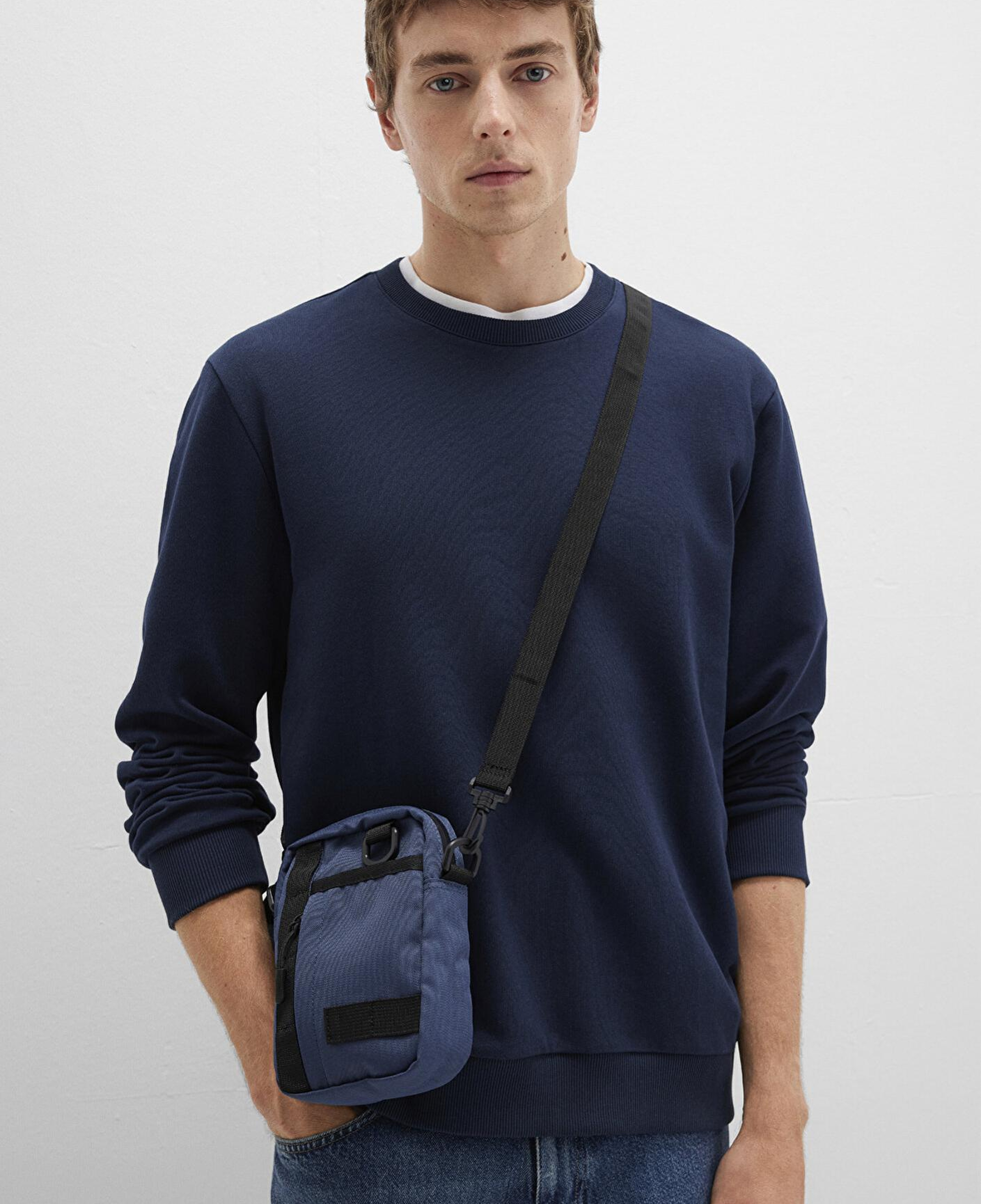 Mavi Koyu Mavi Çapraz Çanta 0911943-70576