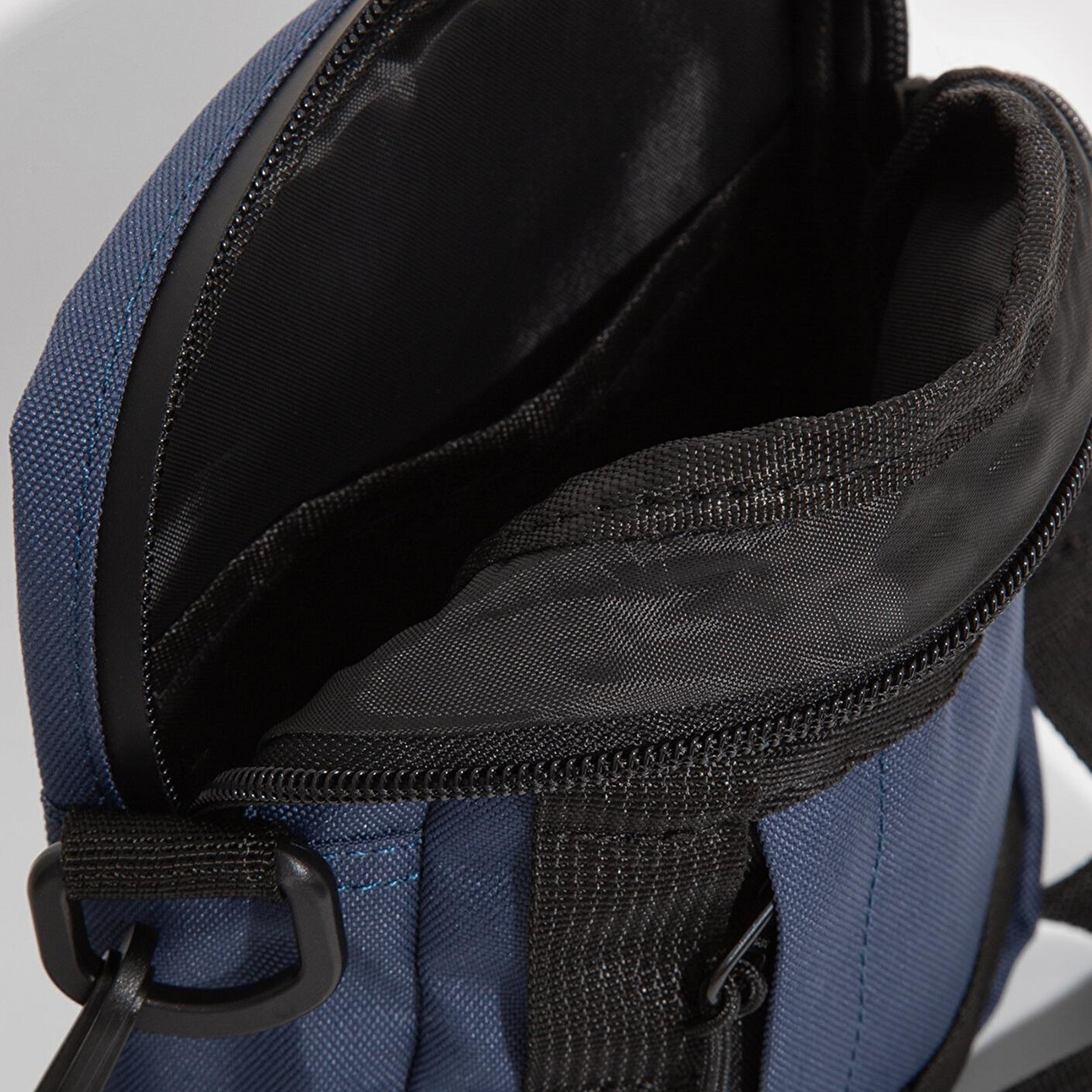 Mavi Koyu Mavi Çapraz Çanta 0911943-70576