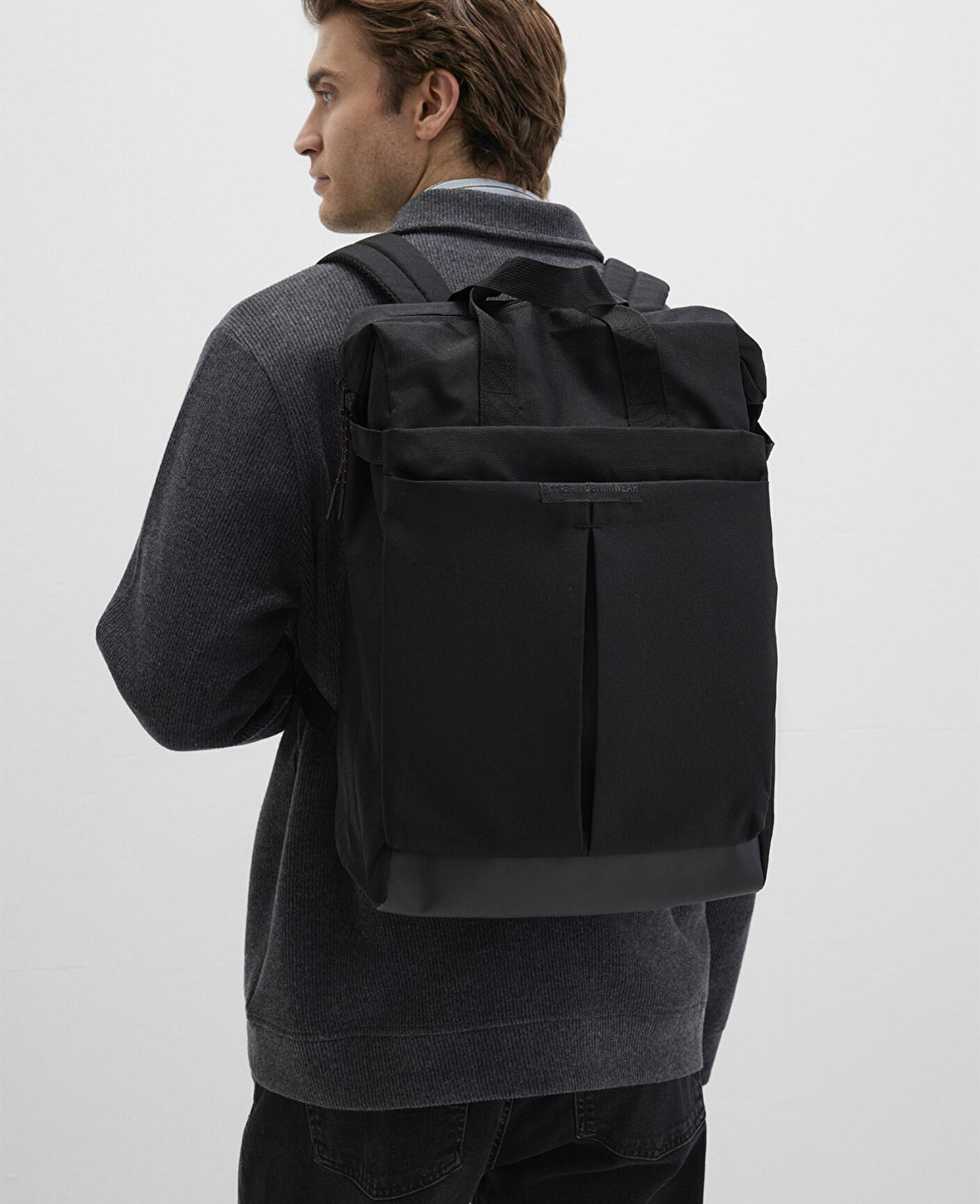 Mavi Siyah Sırt Çantası 0911953-900