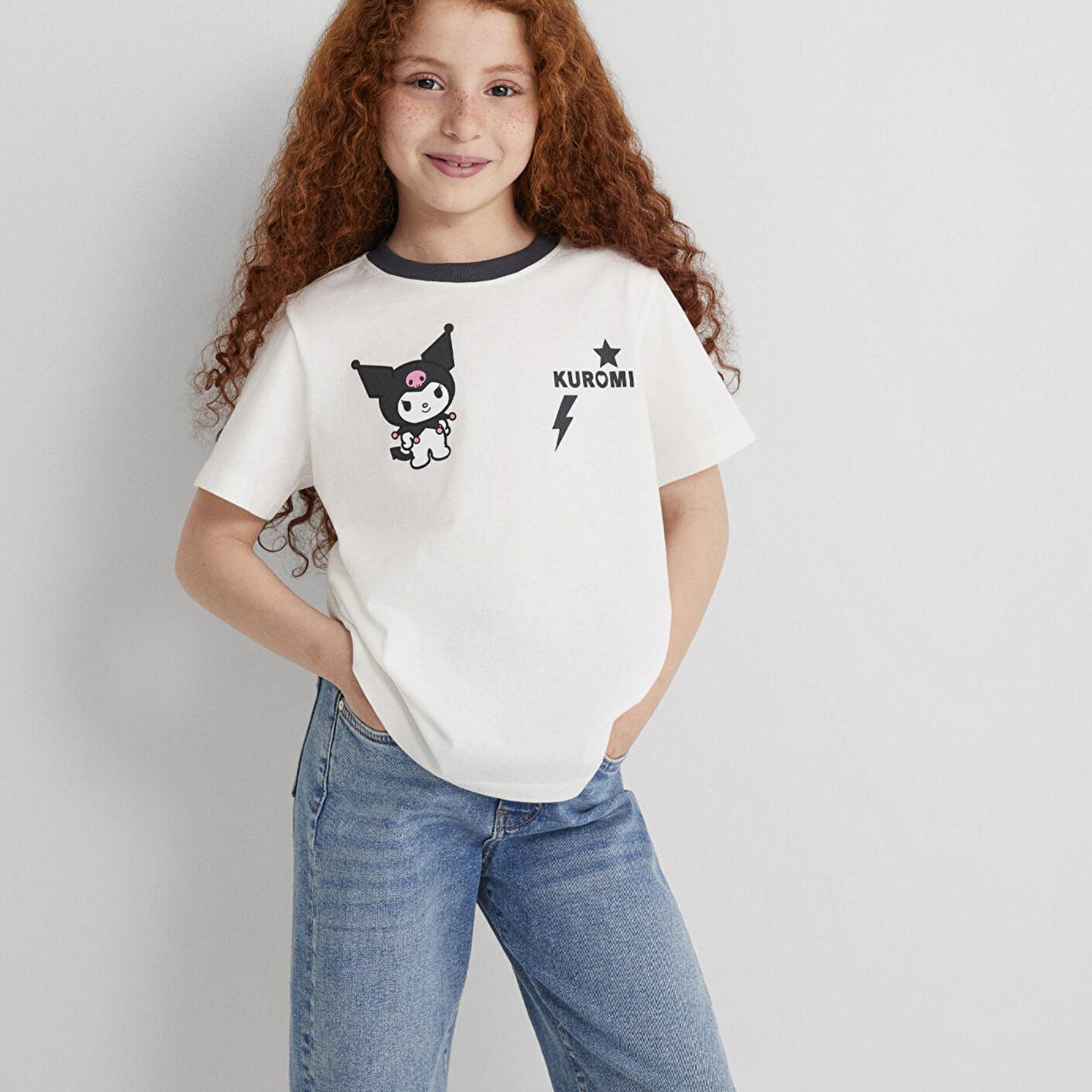 Mavi Kuromi Baskılı Ekru Tişört Regular Fit / Normal Kesim 7610378-70057