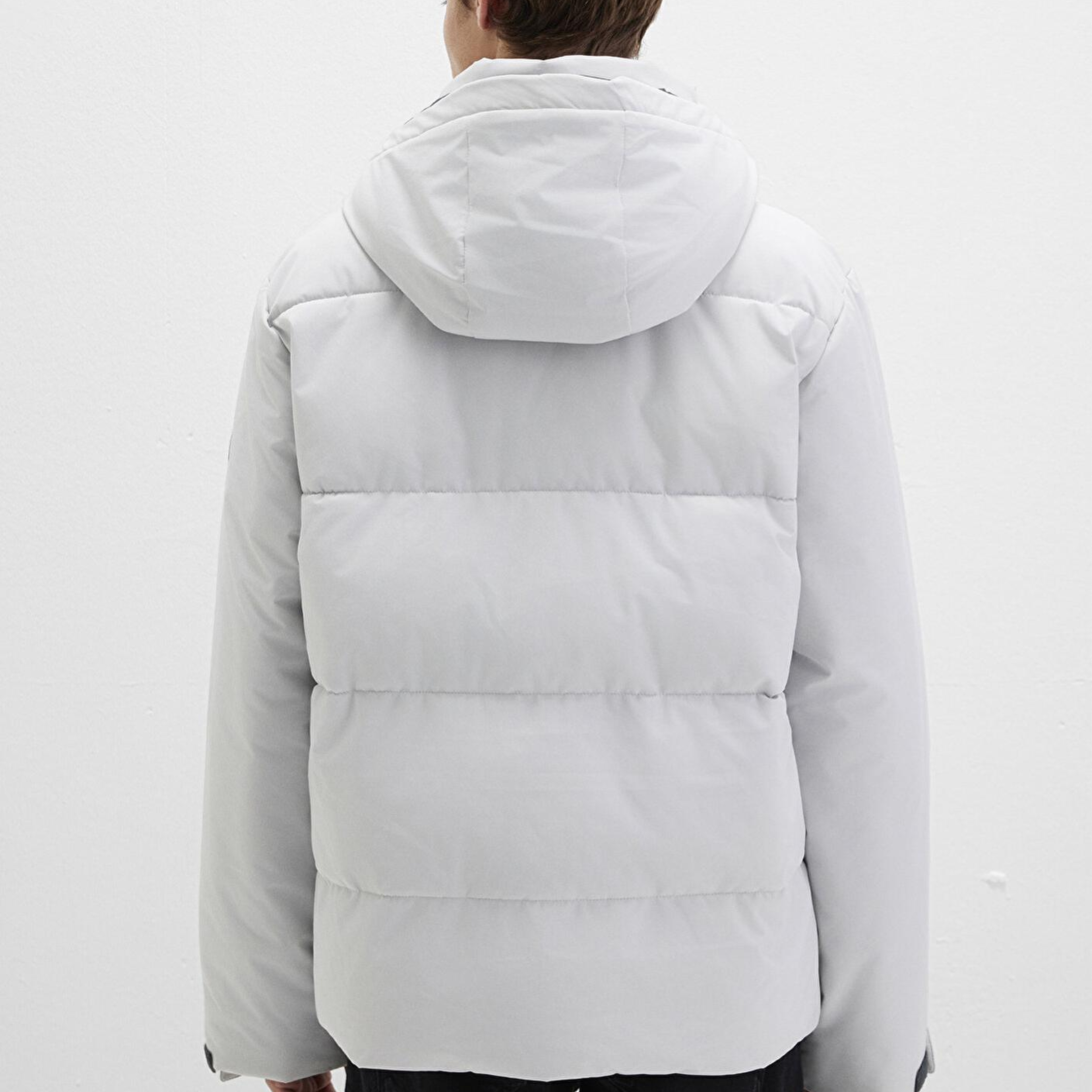 Mavi Su İtici Kapüşonlu Gri Şişme Mont 0110675-70074