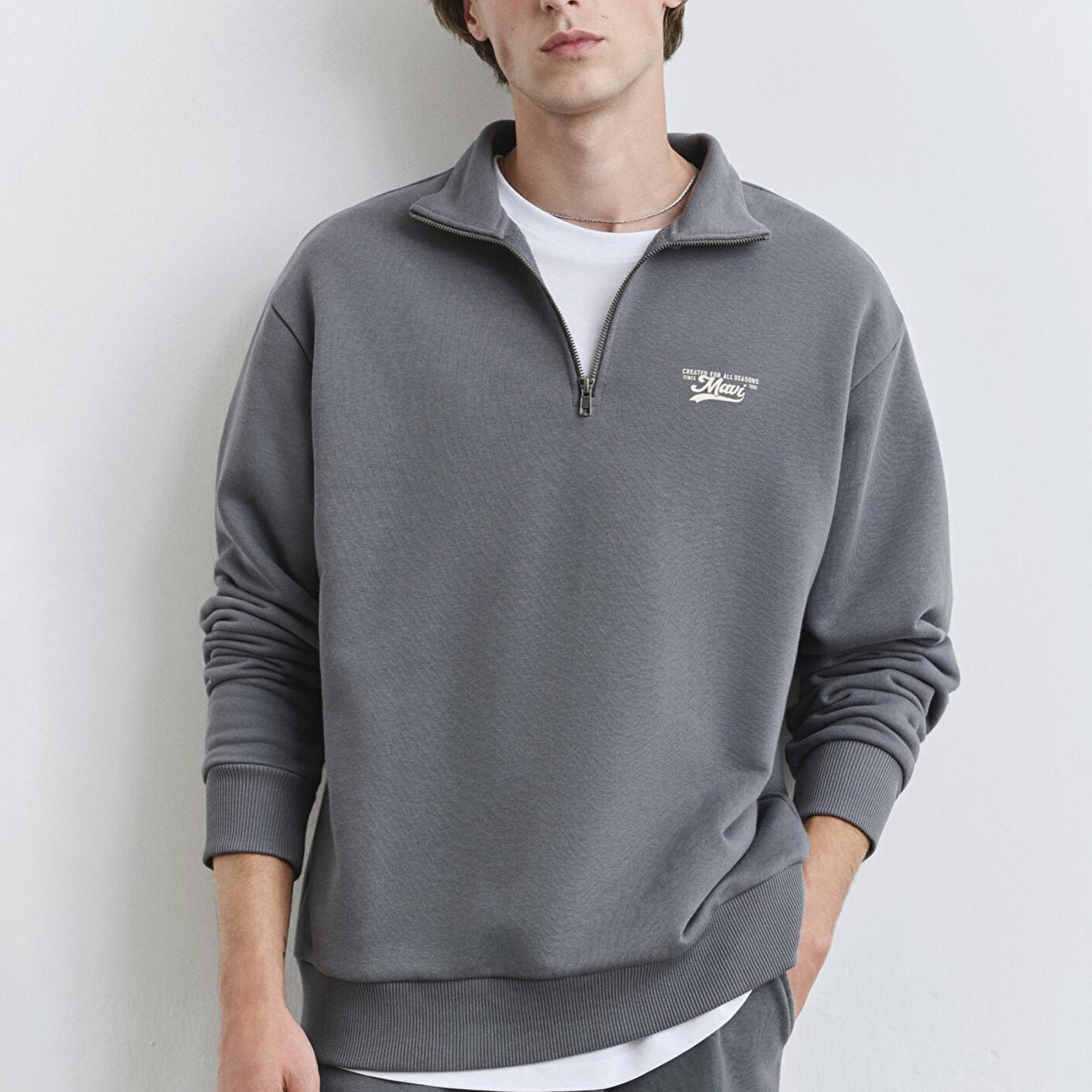 Mavi Mavi Logo Yarı Fermuarlı Gri Sweatshirt 0S10465-80776