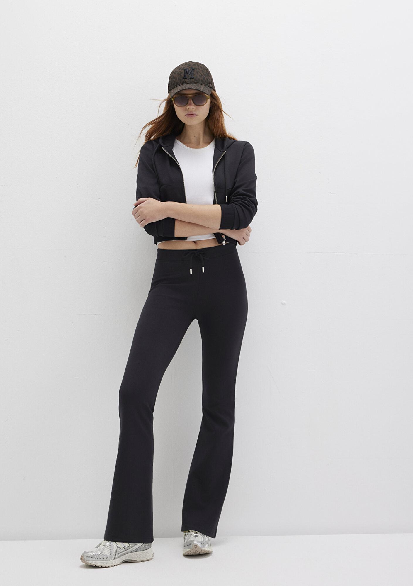 Mavi İspanyol Paça Siyah İnterlok Eşofman Altı 1011077-900