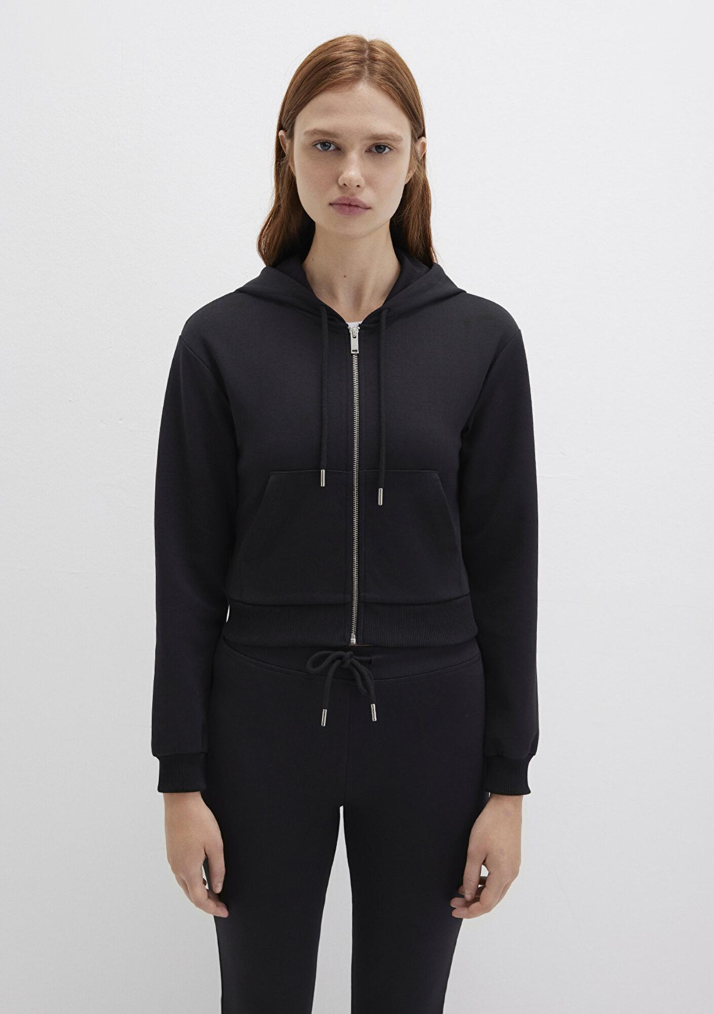 Mavi Kapüşonlu Siyah İnterlok Sweatshirt 1S10424-900