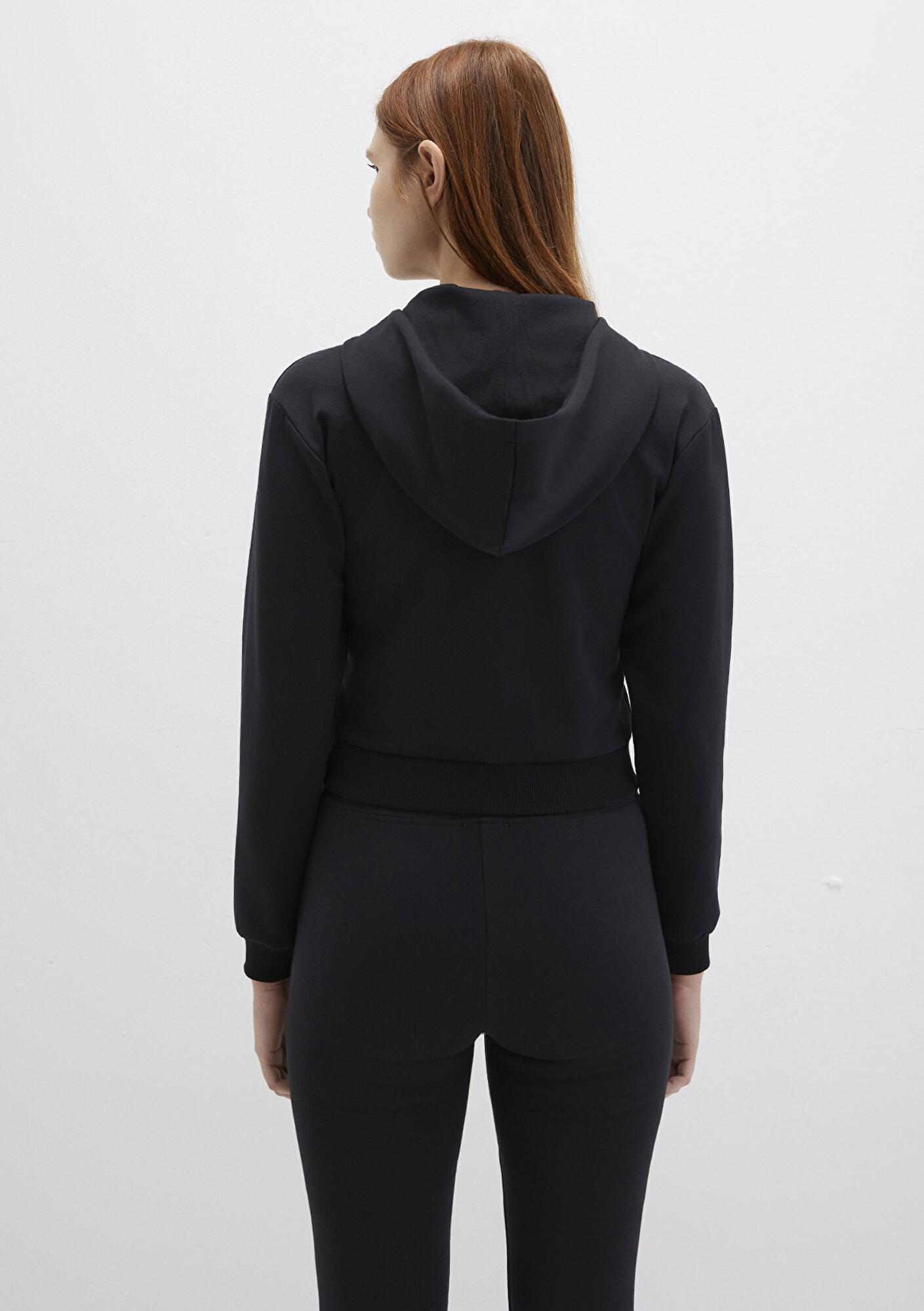 Mavi Kapüşonlu Siyah İnterlok Sweatshirt 1S10424-900